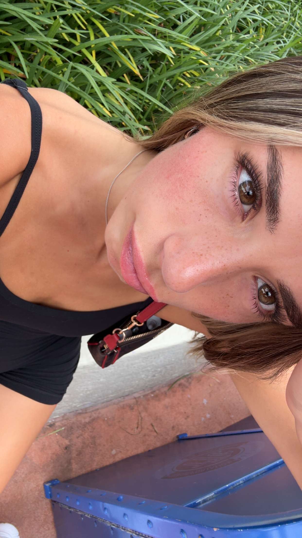 sadie.mckenna snapchat image archive image