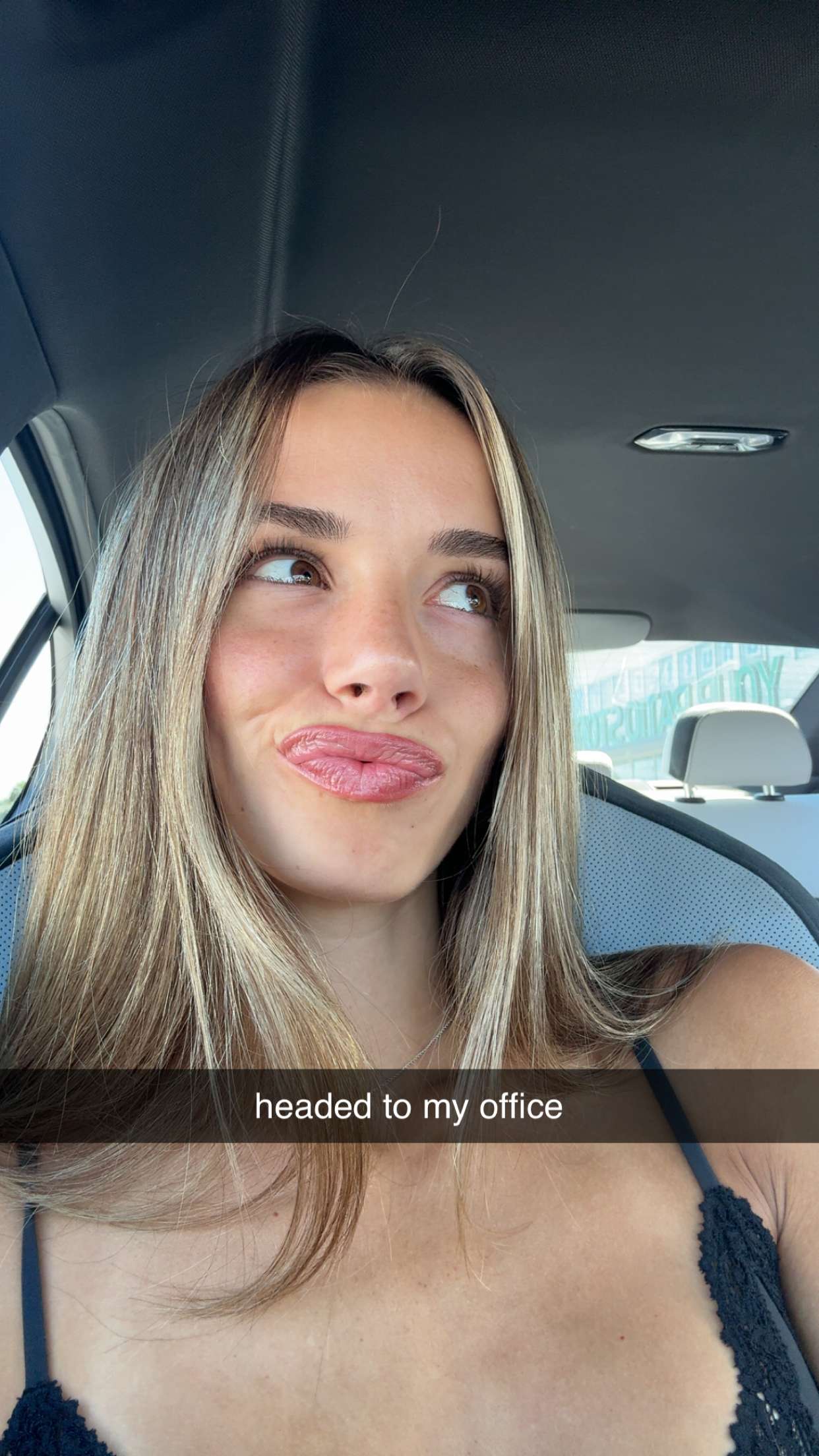 sadie.mckenna snapchat image archive image