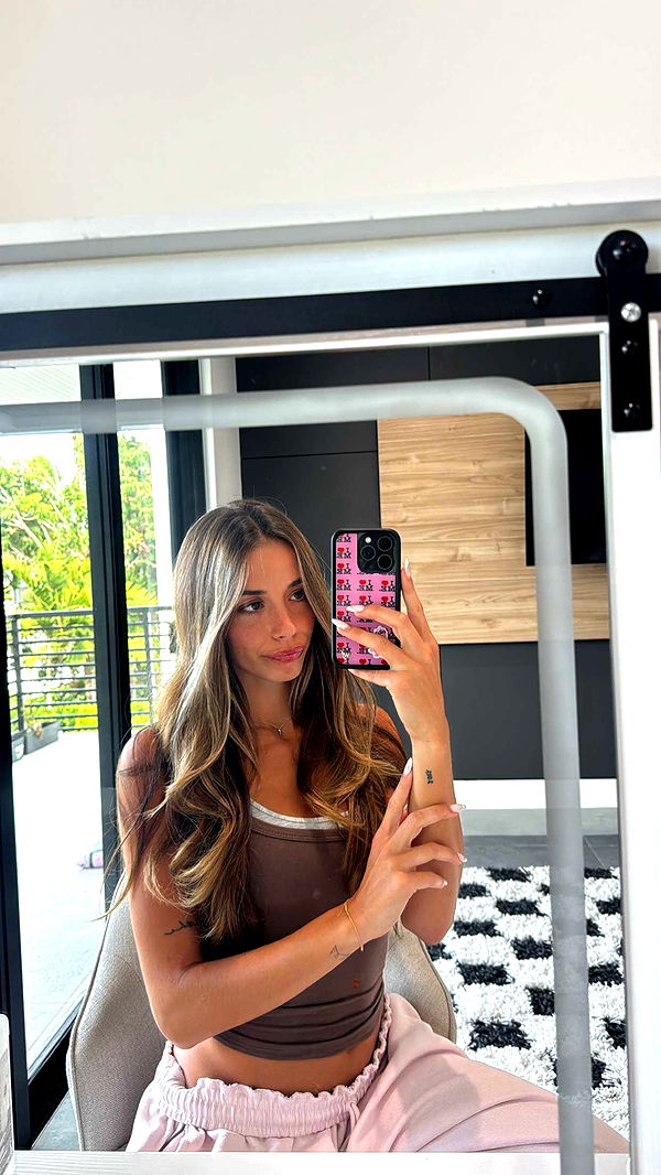 sadie.mckenna image ~ Altpins