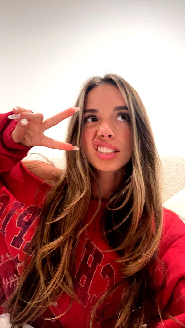 sadie.mckenna image ~ Altpins