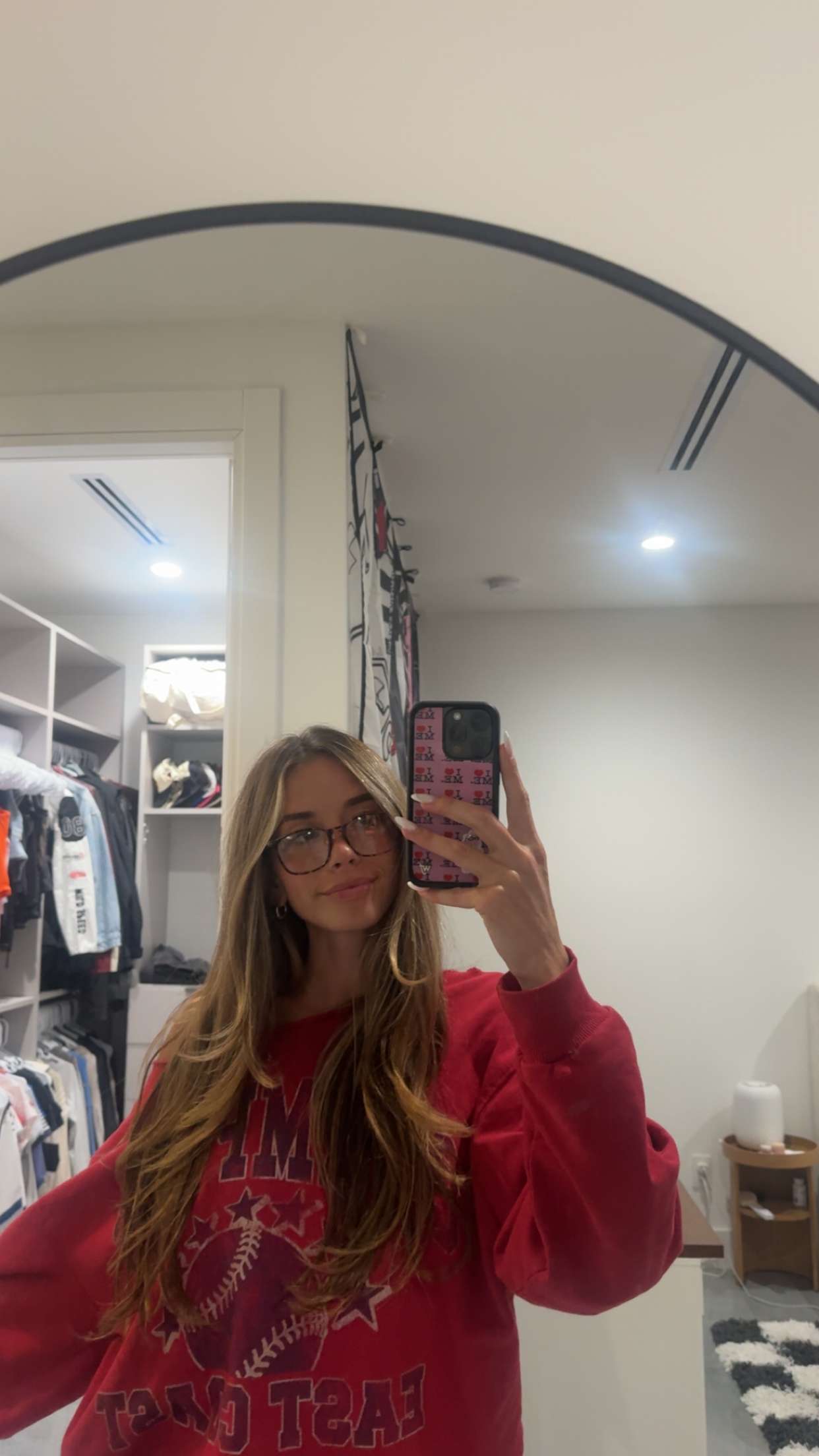 sadie.mckenna snapchat image archive image