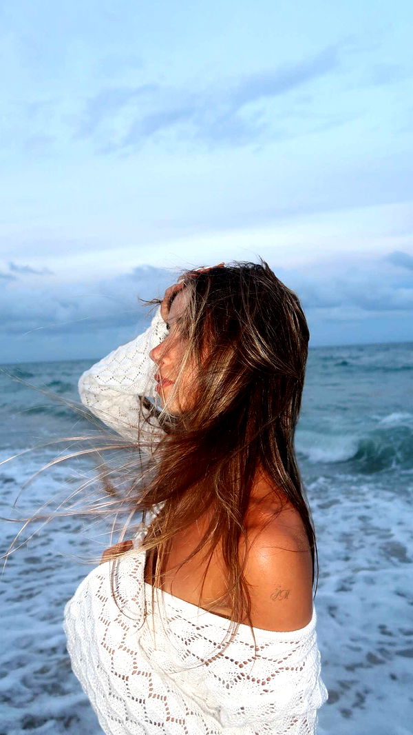 sadie.mckenna image ~ Altpins