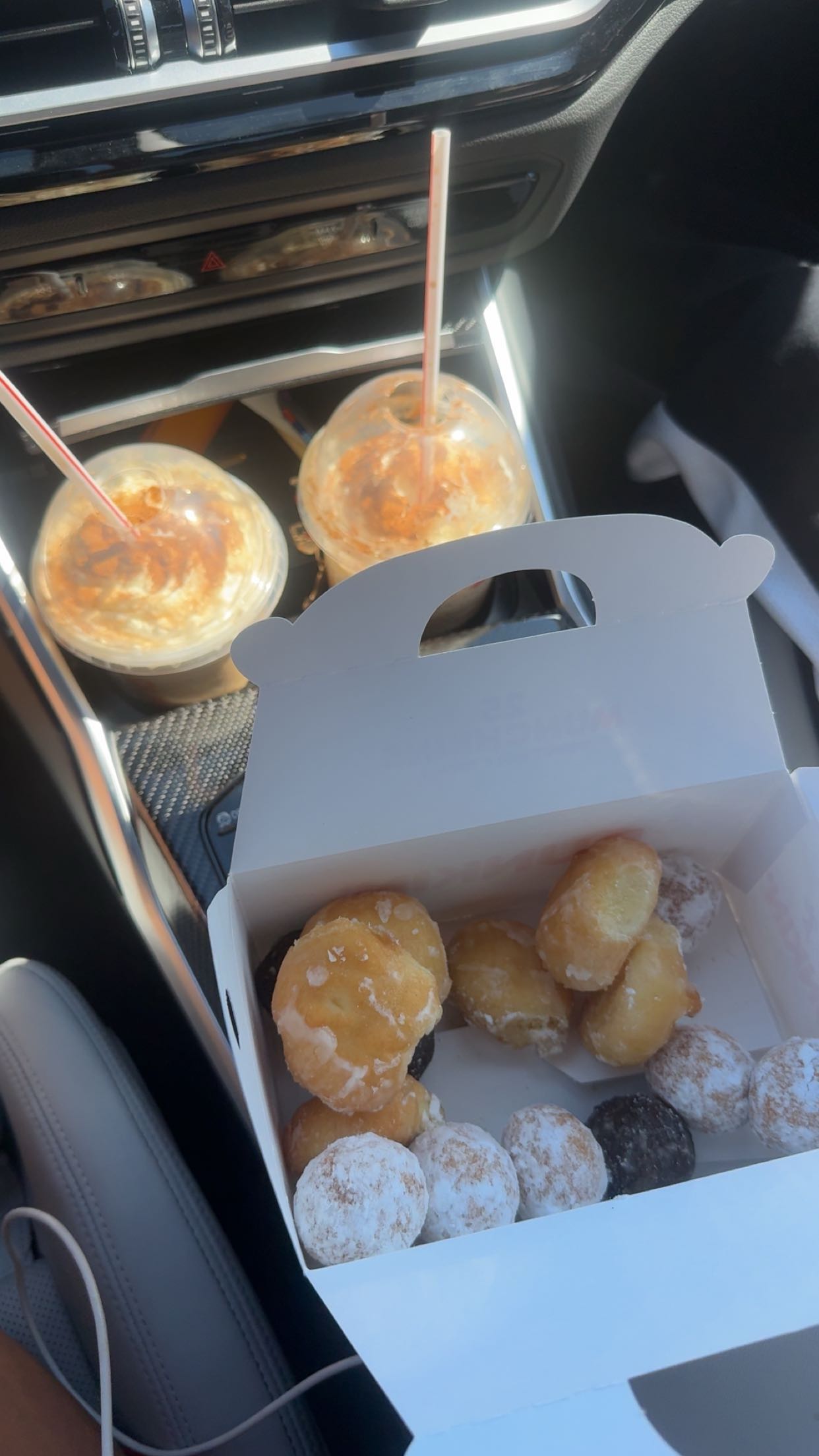 sadie.mckenna snapchat image archive image