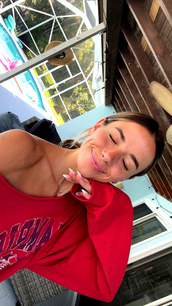 sadie.mckenna image ~ Altpins