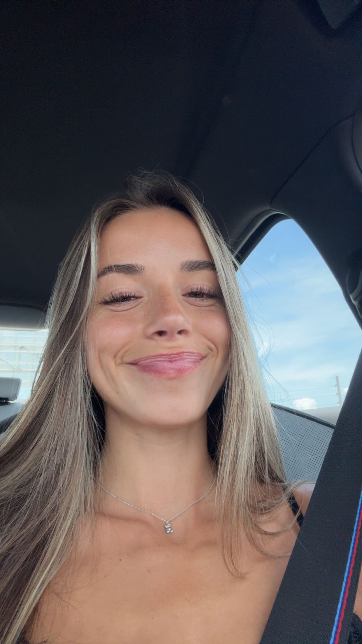 sadie.mckenna snapchat image archive image