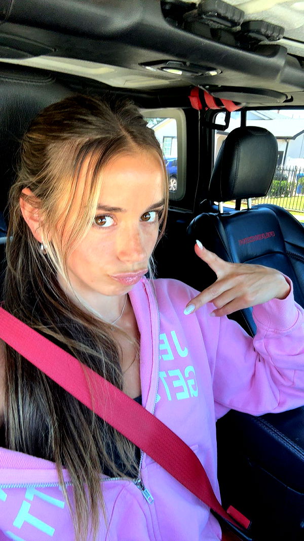 sadie.mckenna image ~ Altpins