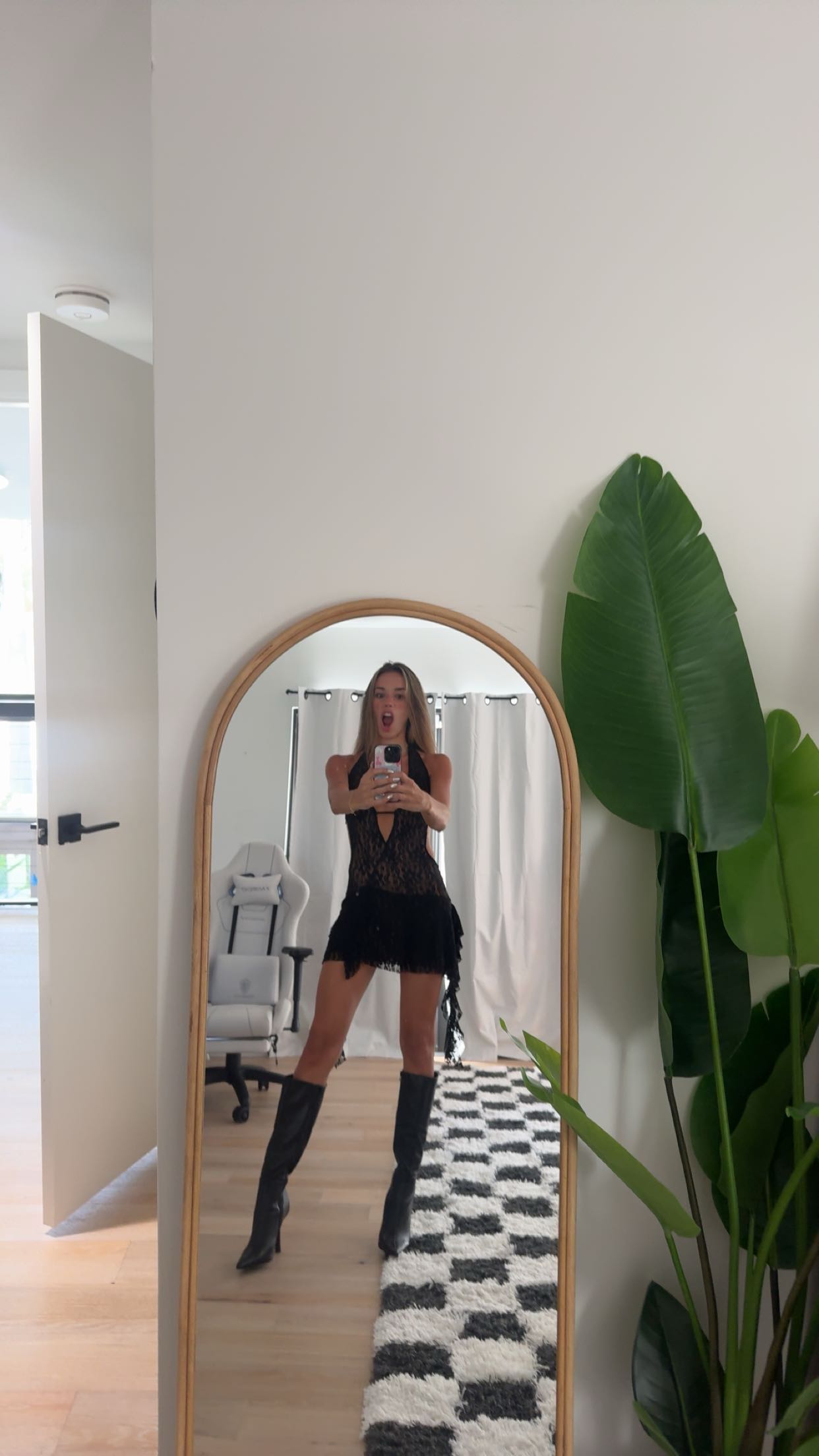 sadie.mckenna snapchat image archive image