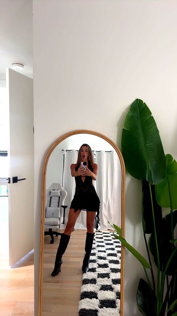 sadie.mckenna image ~ Altpins