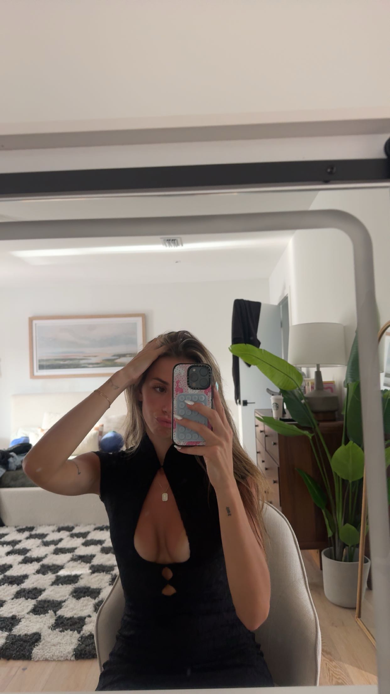 sadie.mckenna snapchat image archive image