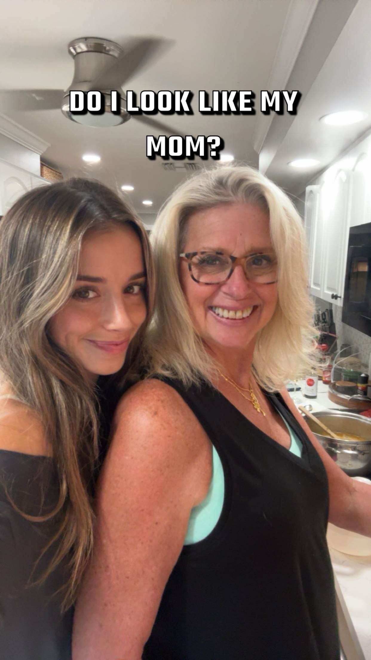 sadie.mckenna snapchat image archive image