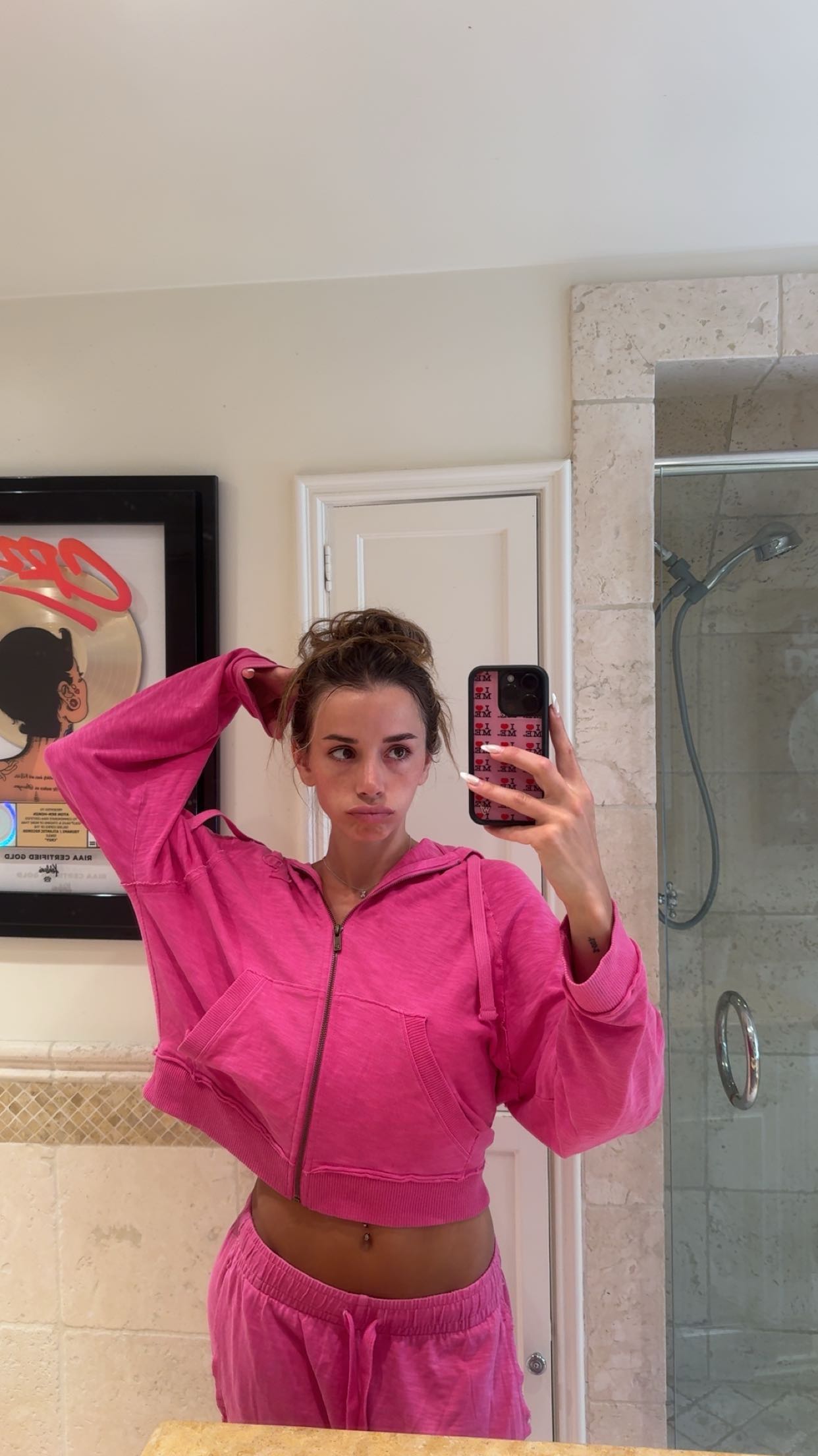 sadie.mckenna snapchat image archive image