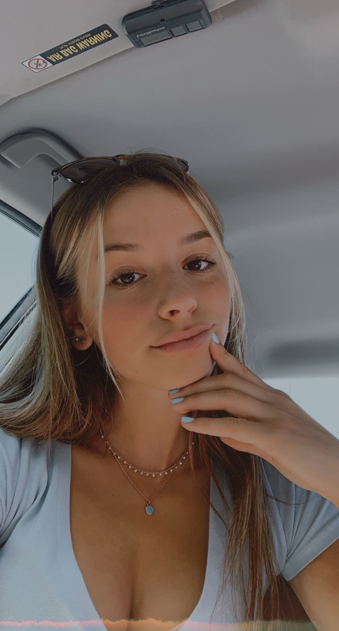 sadie.mckenna snapchat image archive image