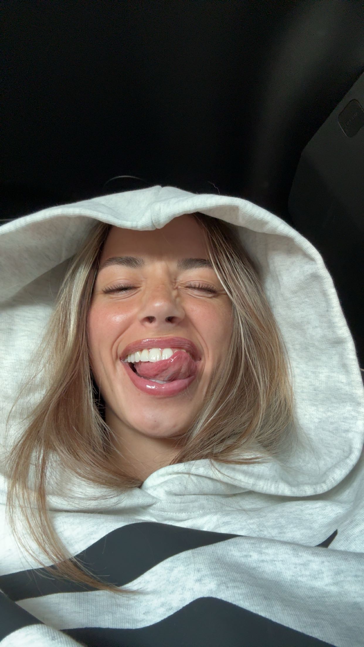 sadie.mckenna snapchat image archive image