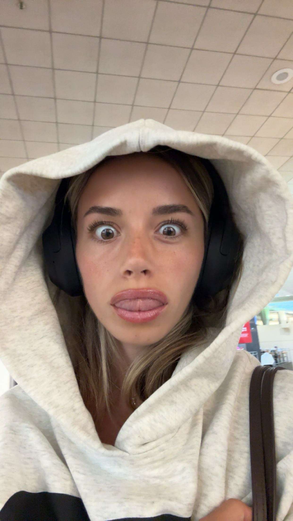 sadie.mckenna snapchat image archive image