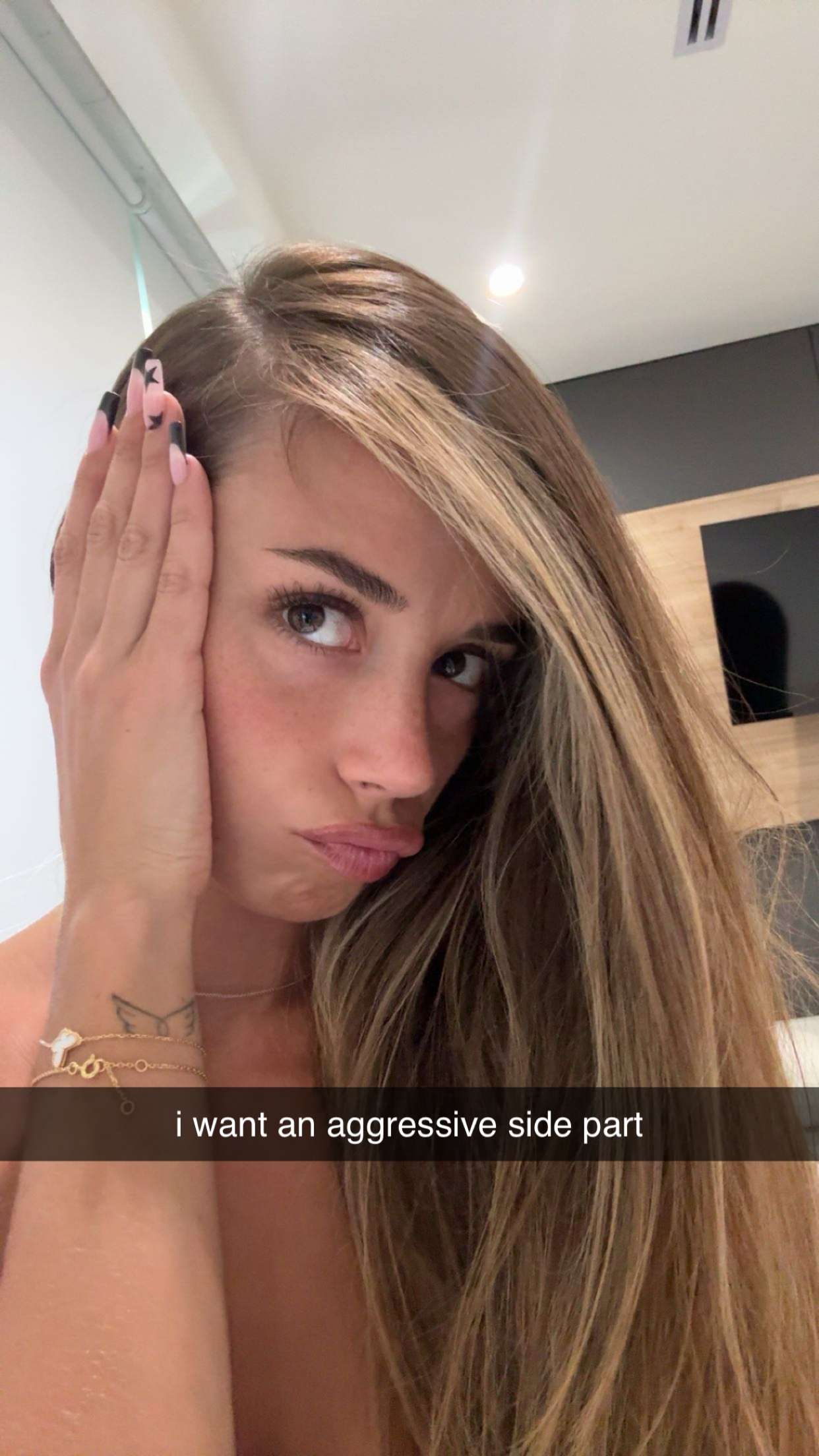 sadie.mckenna snapchat image archive image