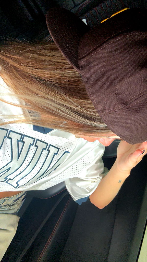 sadie.mckenna image ~ Altpins