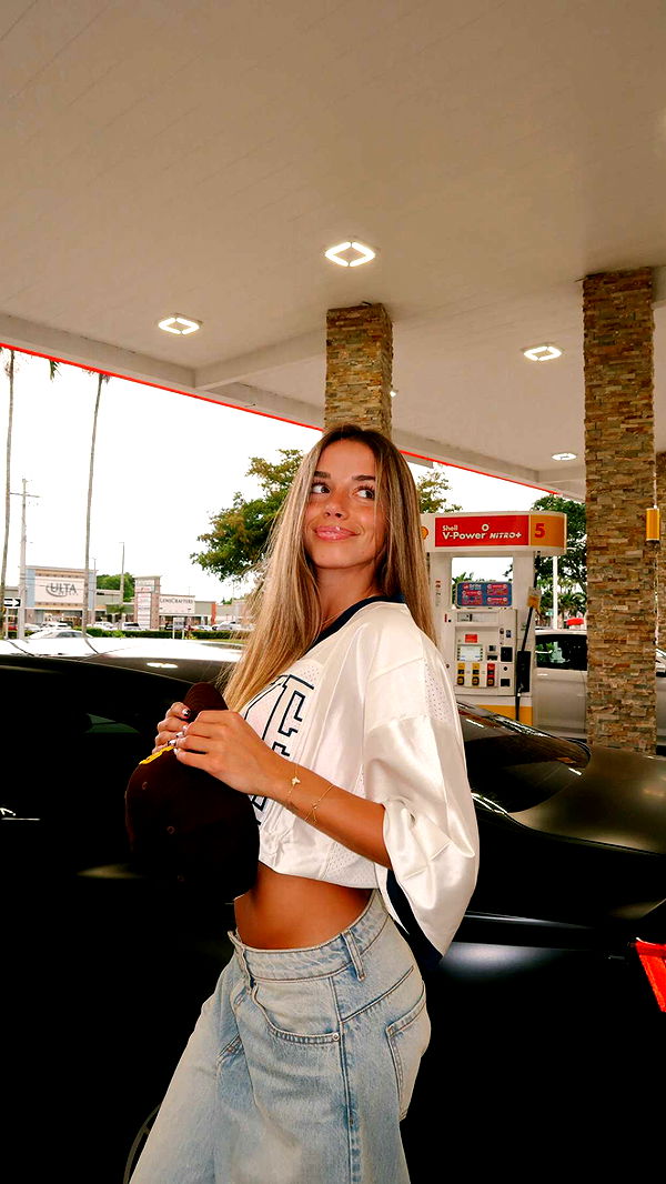 sadie.mckenna image ~ Altpins