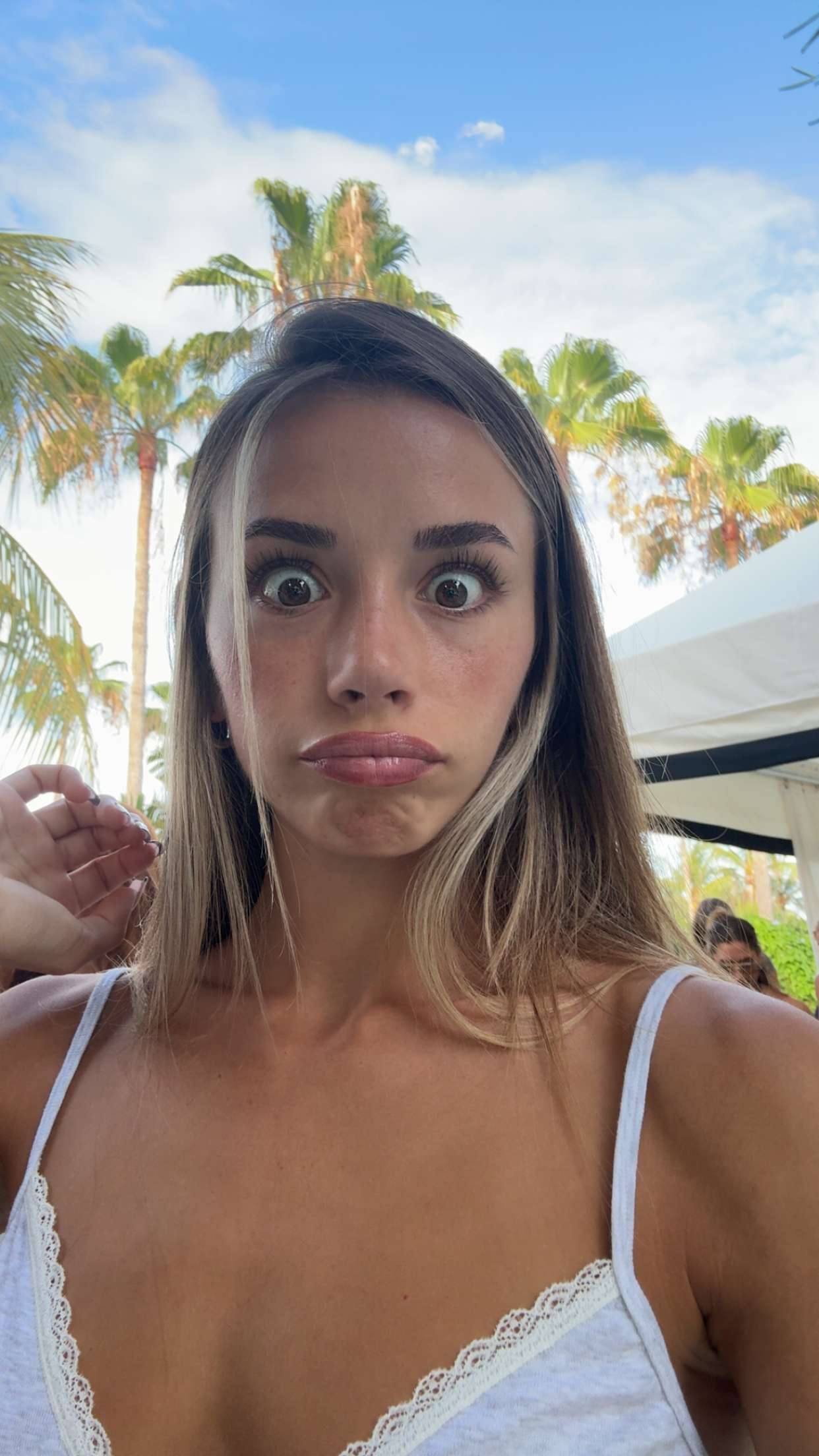 sadie.mckenna snapchat image archive image