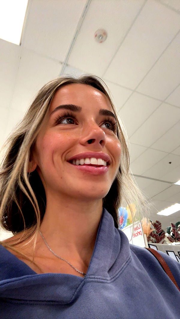 sadie.mckenna image ~ Altpins