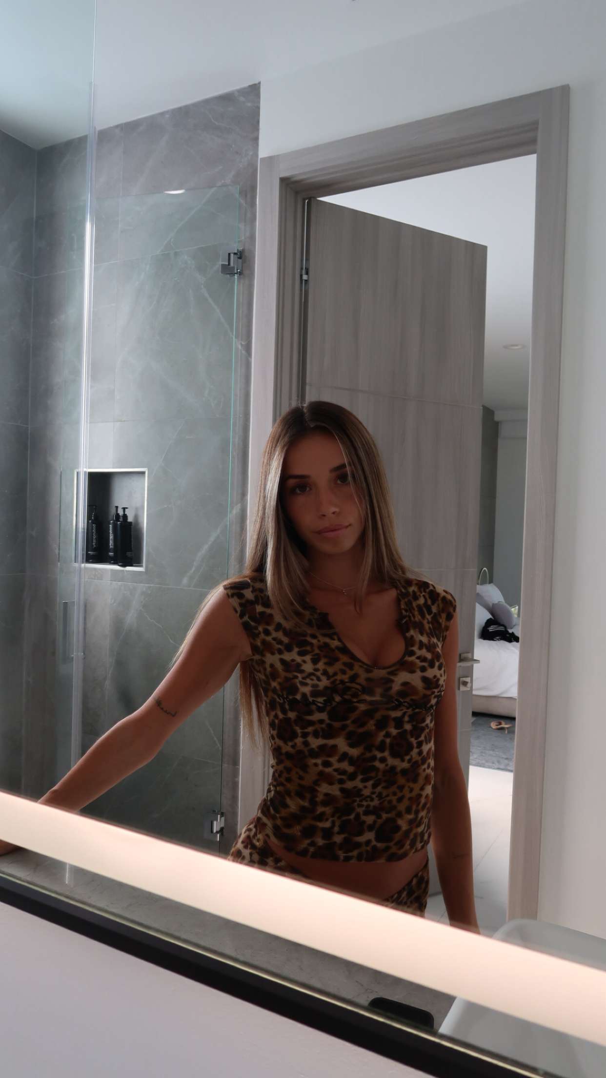 sadie.mckenna snapchat image archive image