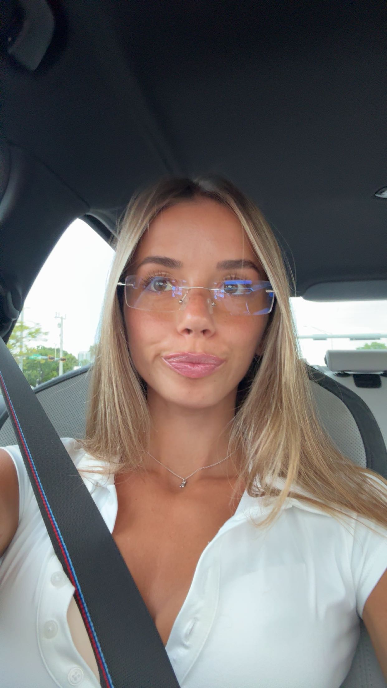 sadie.mckenna snapchat image archive image