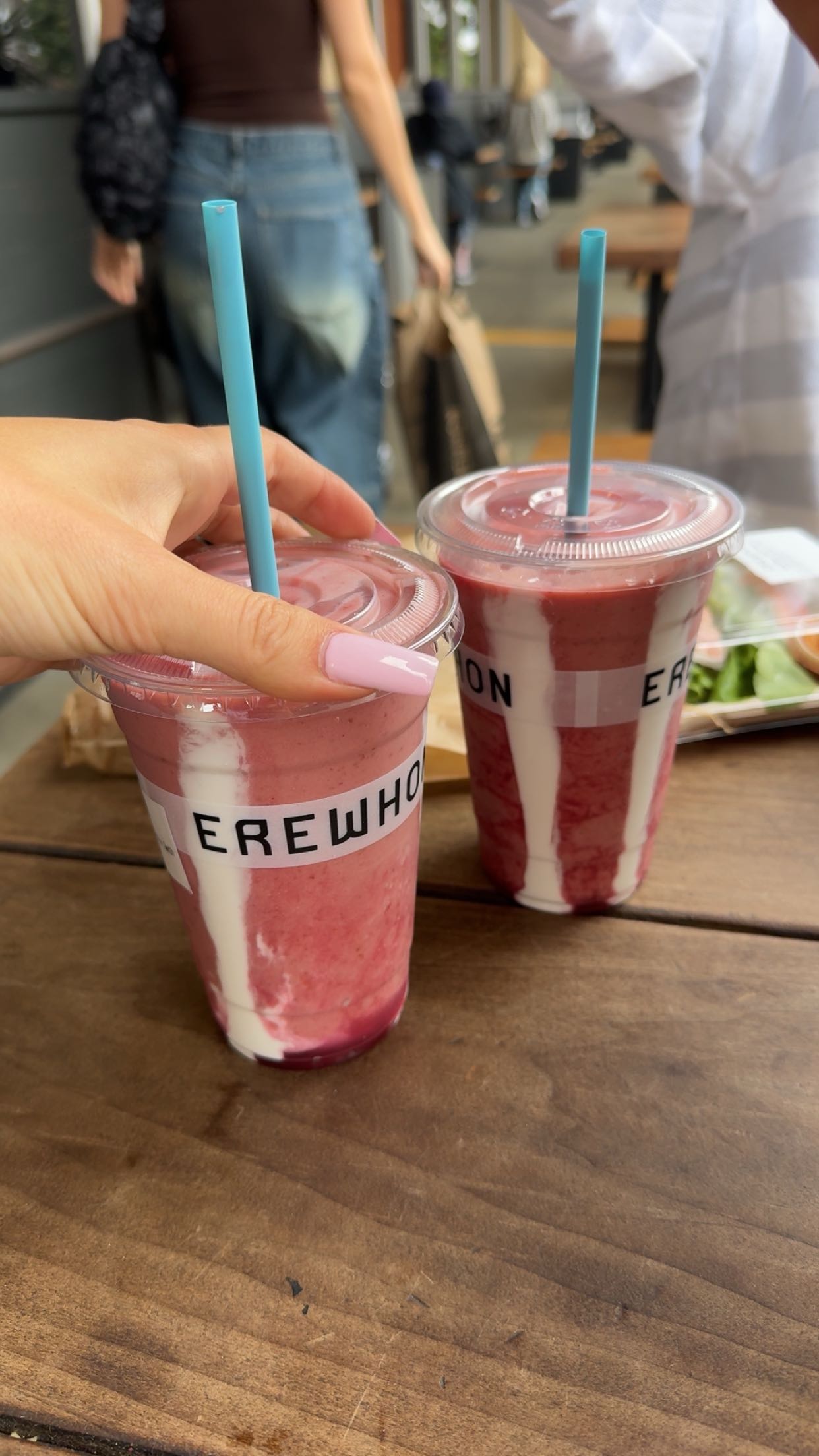 sadie.mckenna snapchat image archive image