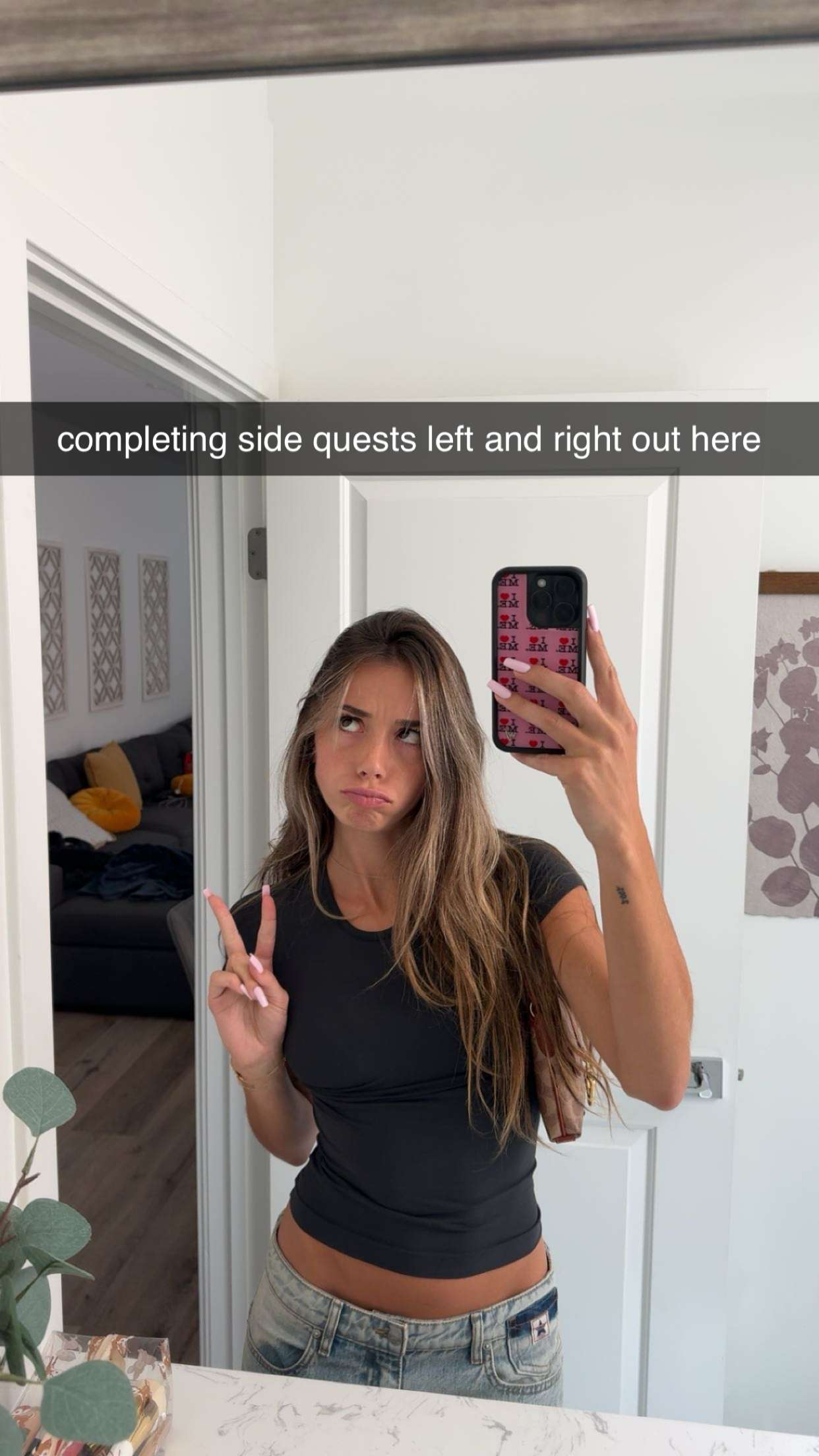 sadie.mckenna snapchat image archive image