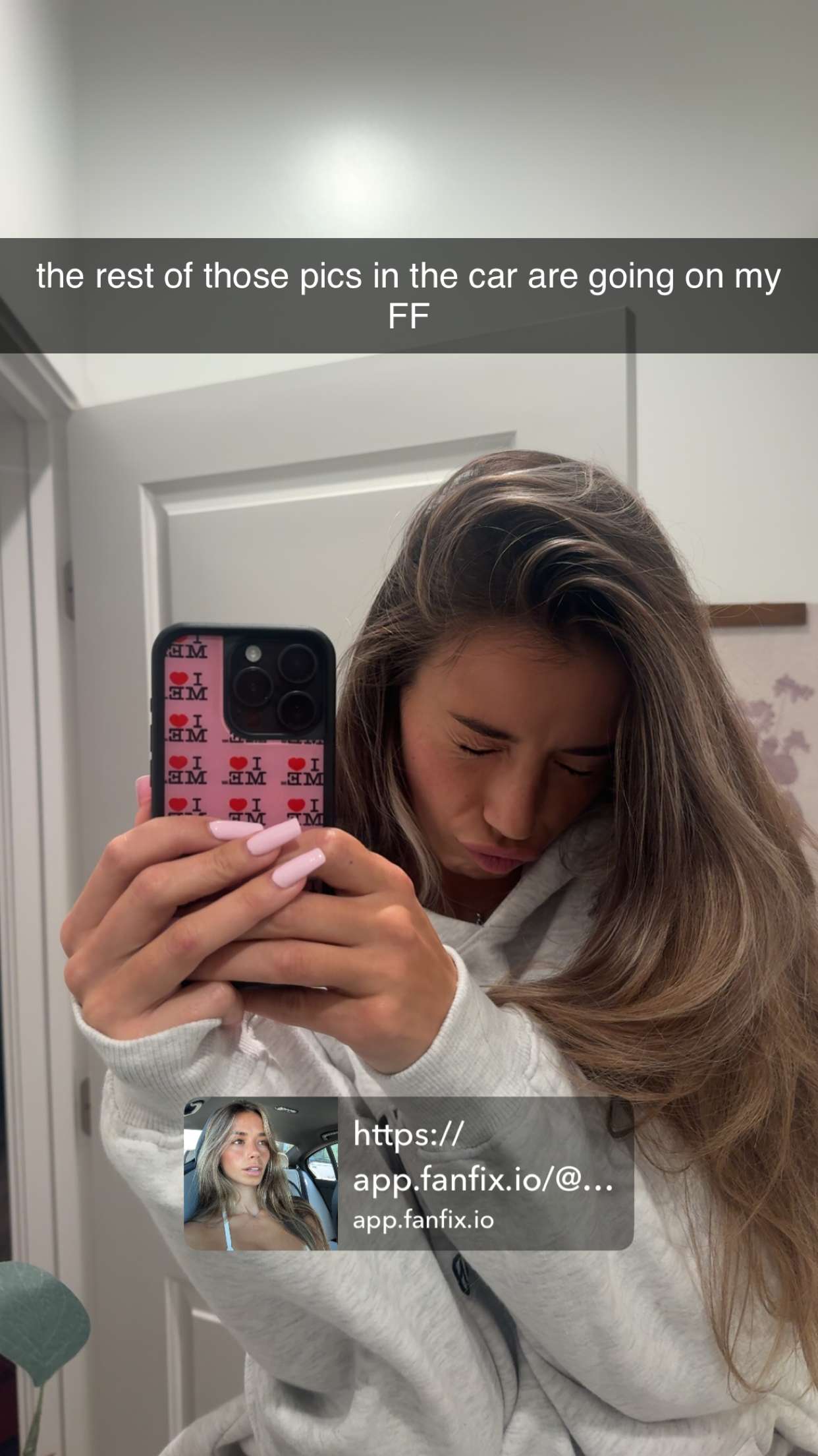 sadie.mckenna snapchat image archive image