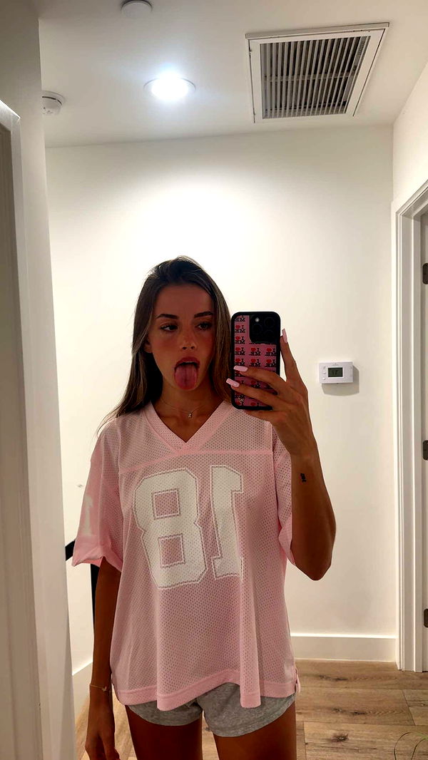 sadie.mckenna image ~ Altpins