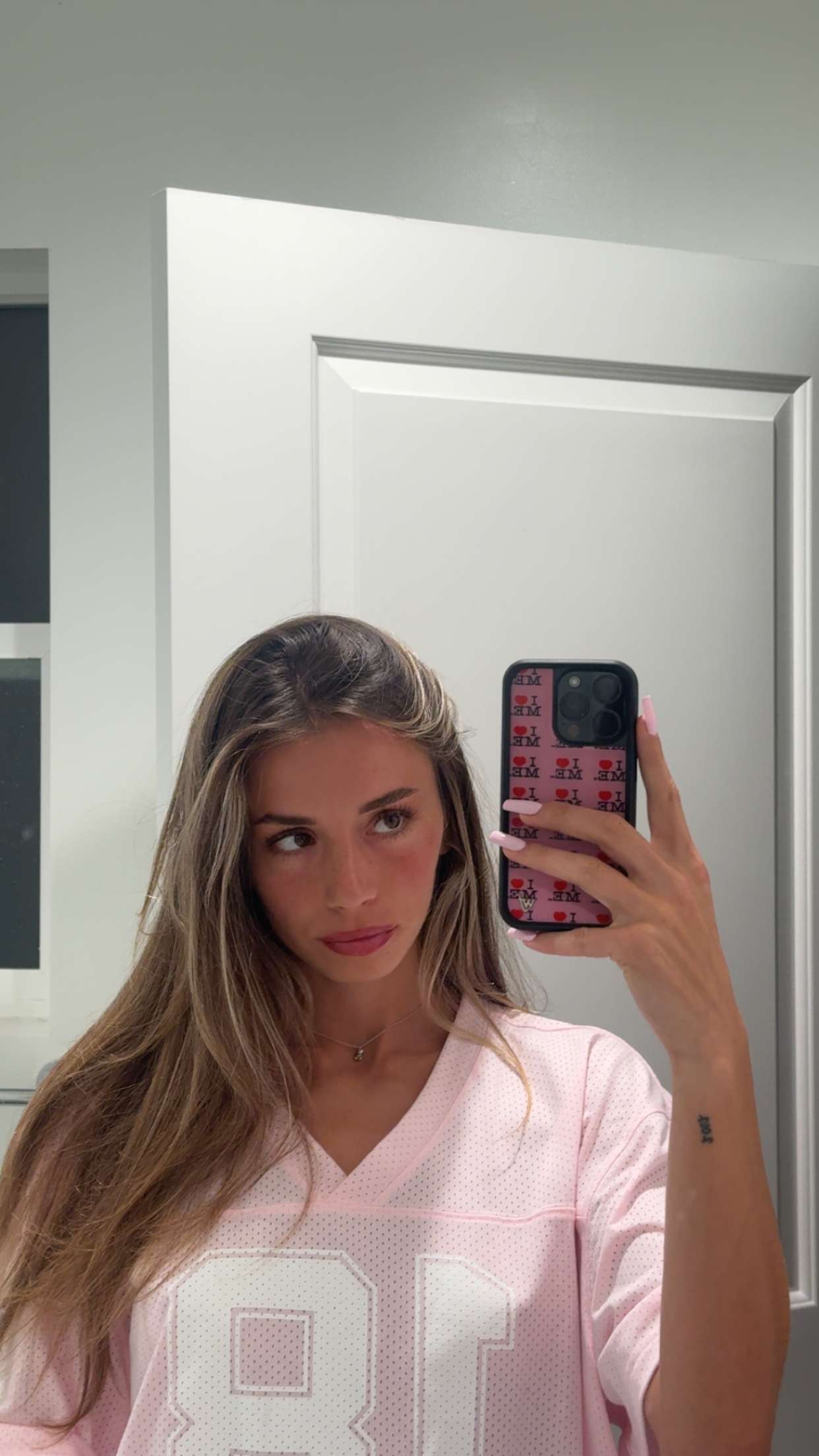 sadie.mckenna snapchat image archive image