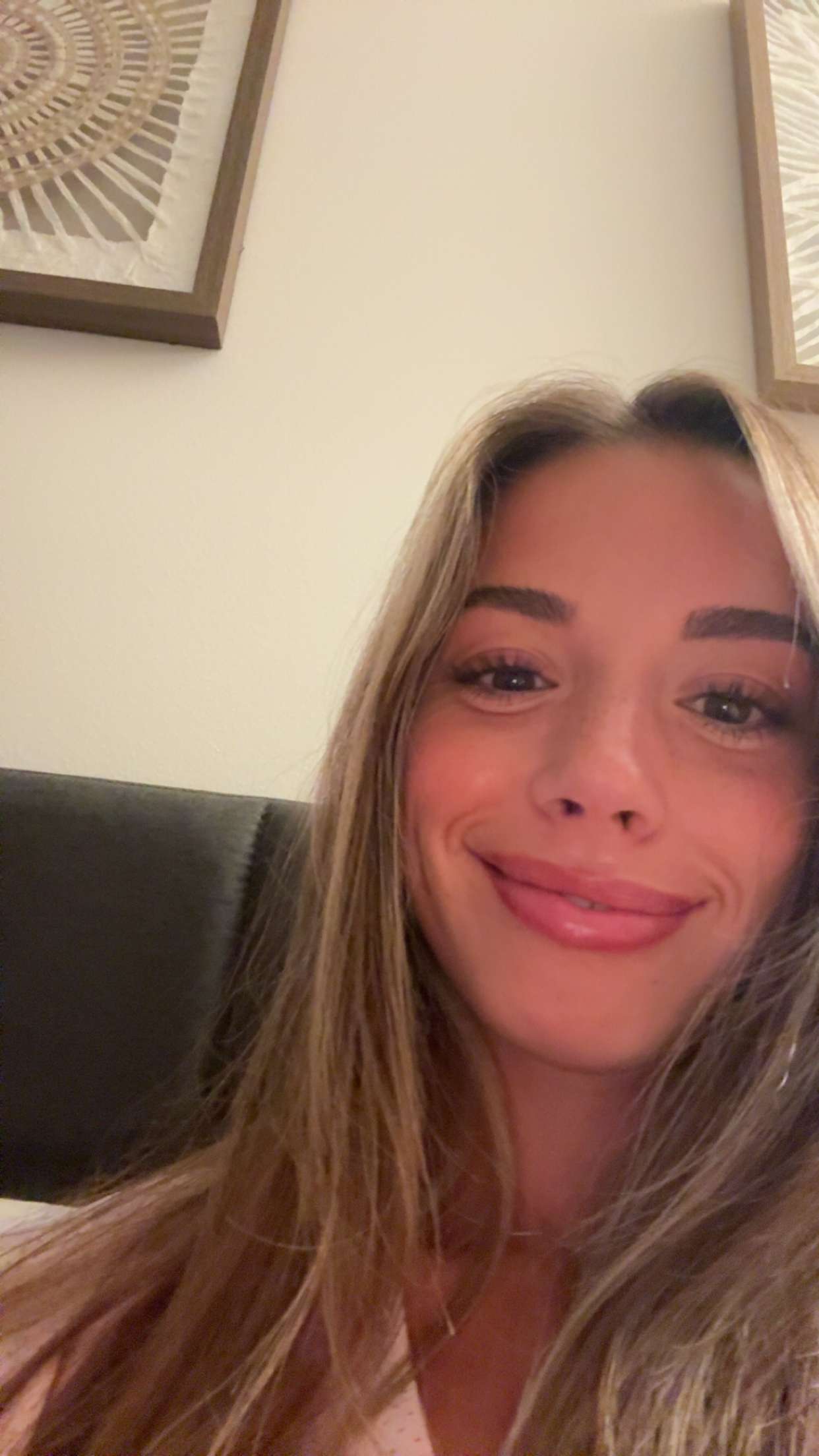 sadie.mckenna snapchat image archive image