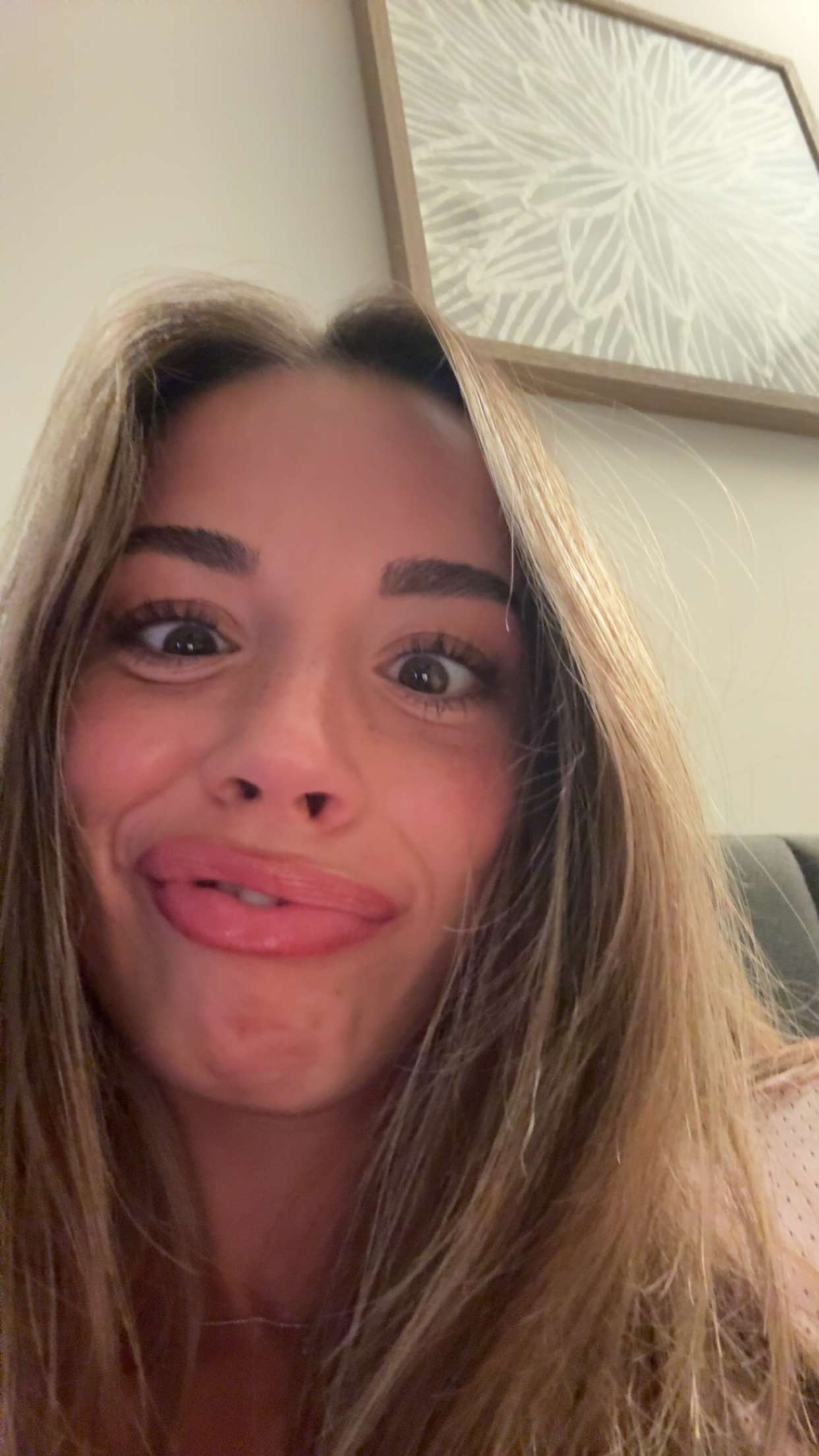 sadie.mckenna snapchat image archive image