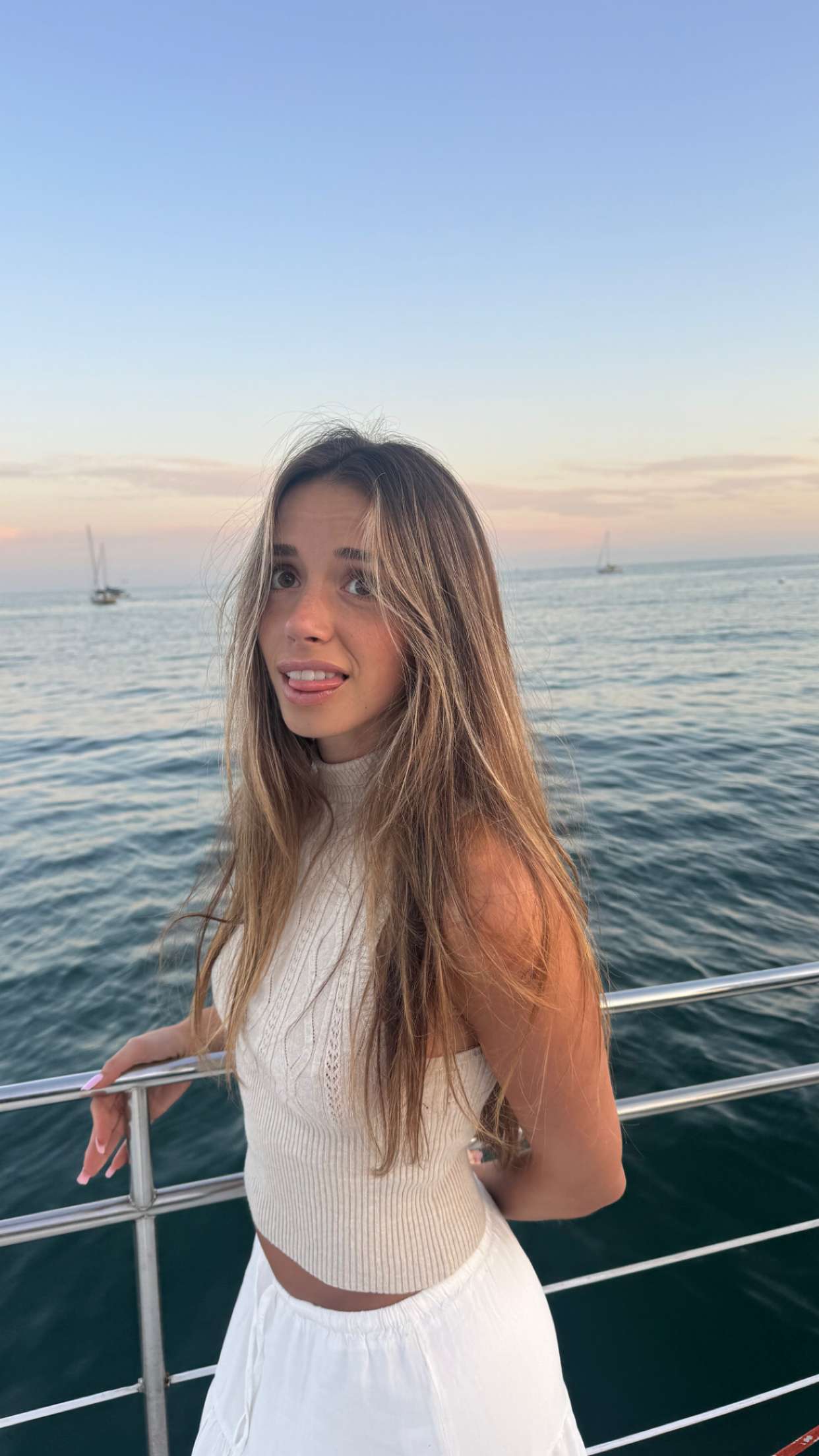 sadie.mckenna snapchat image archive image