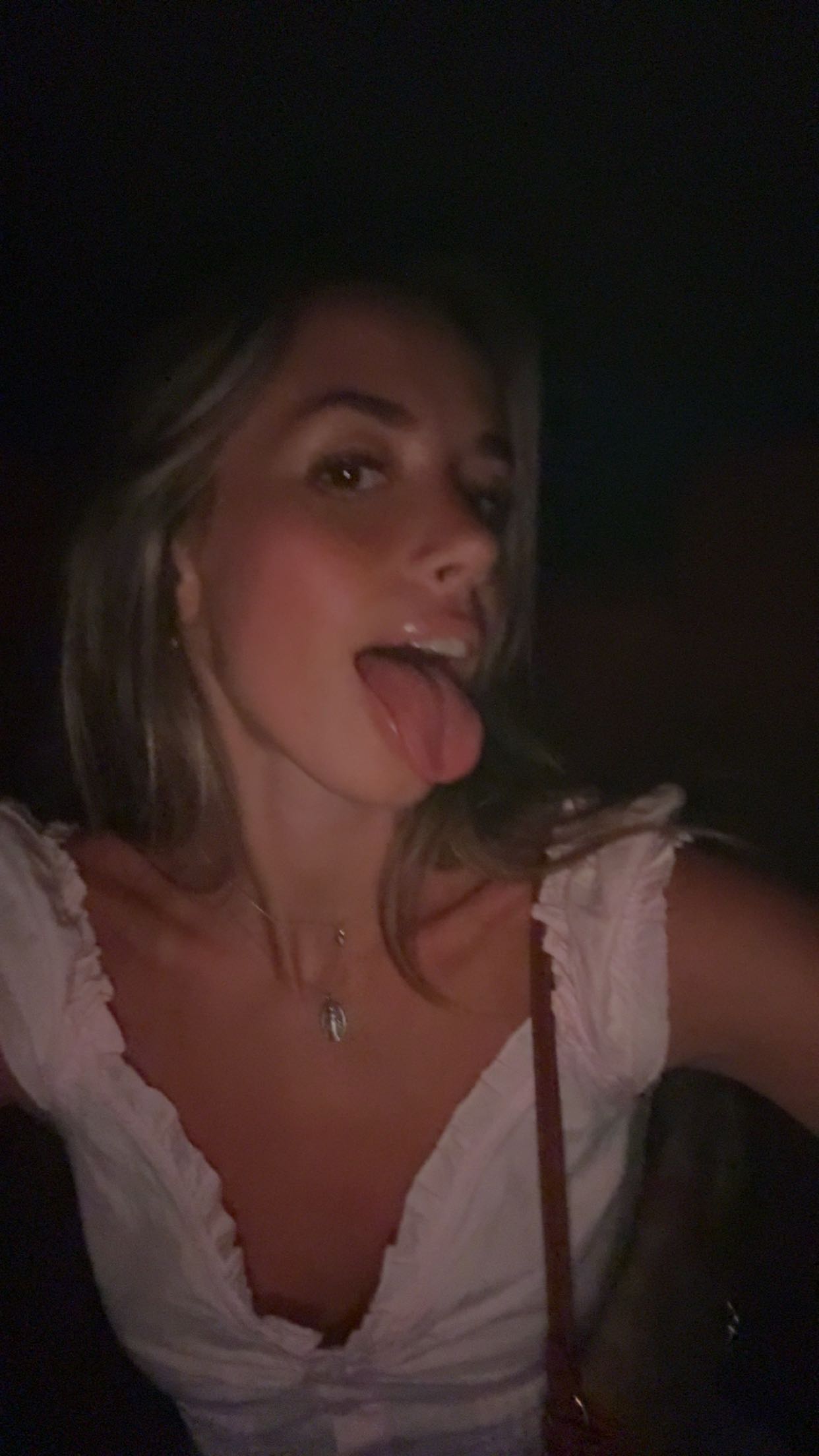 sadie.mckenna snapchat image archive image