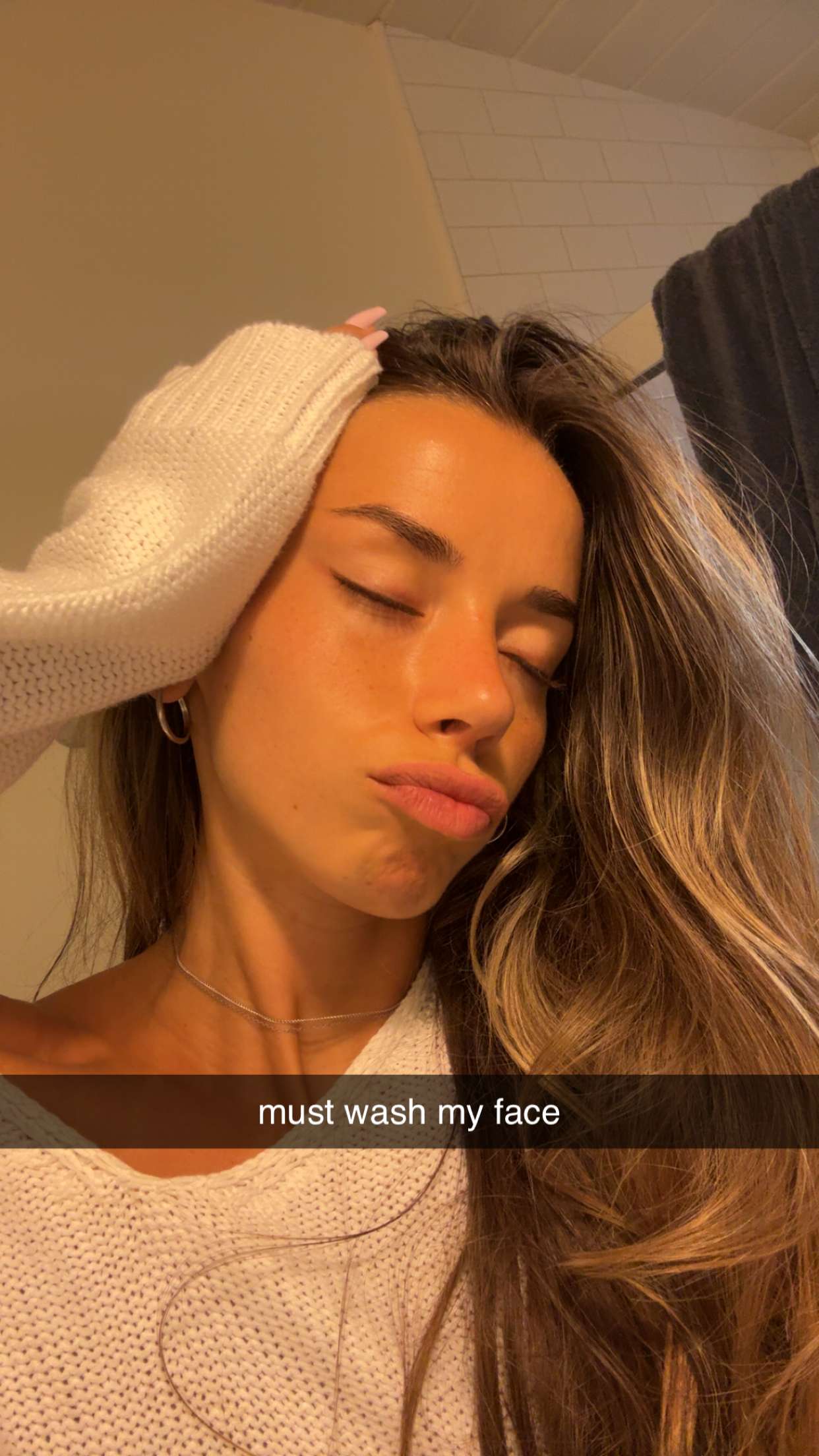 sadie.mckenna snapchat image archive image