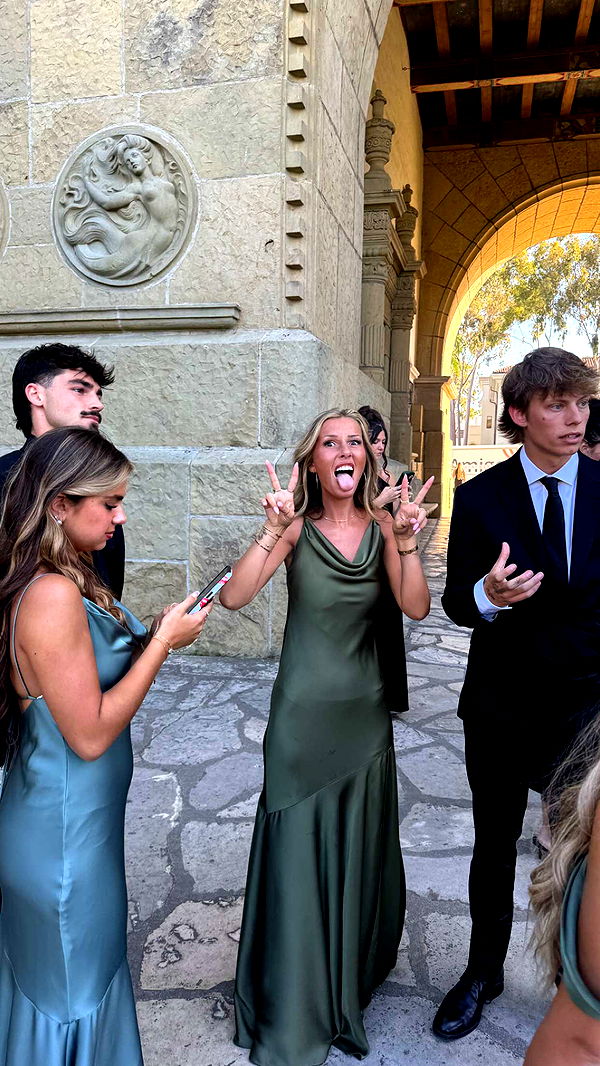 sadie.mckenna image ~ Altpins