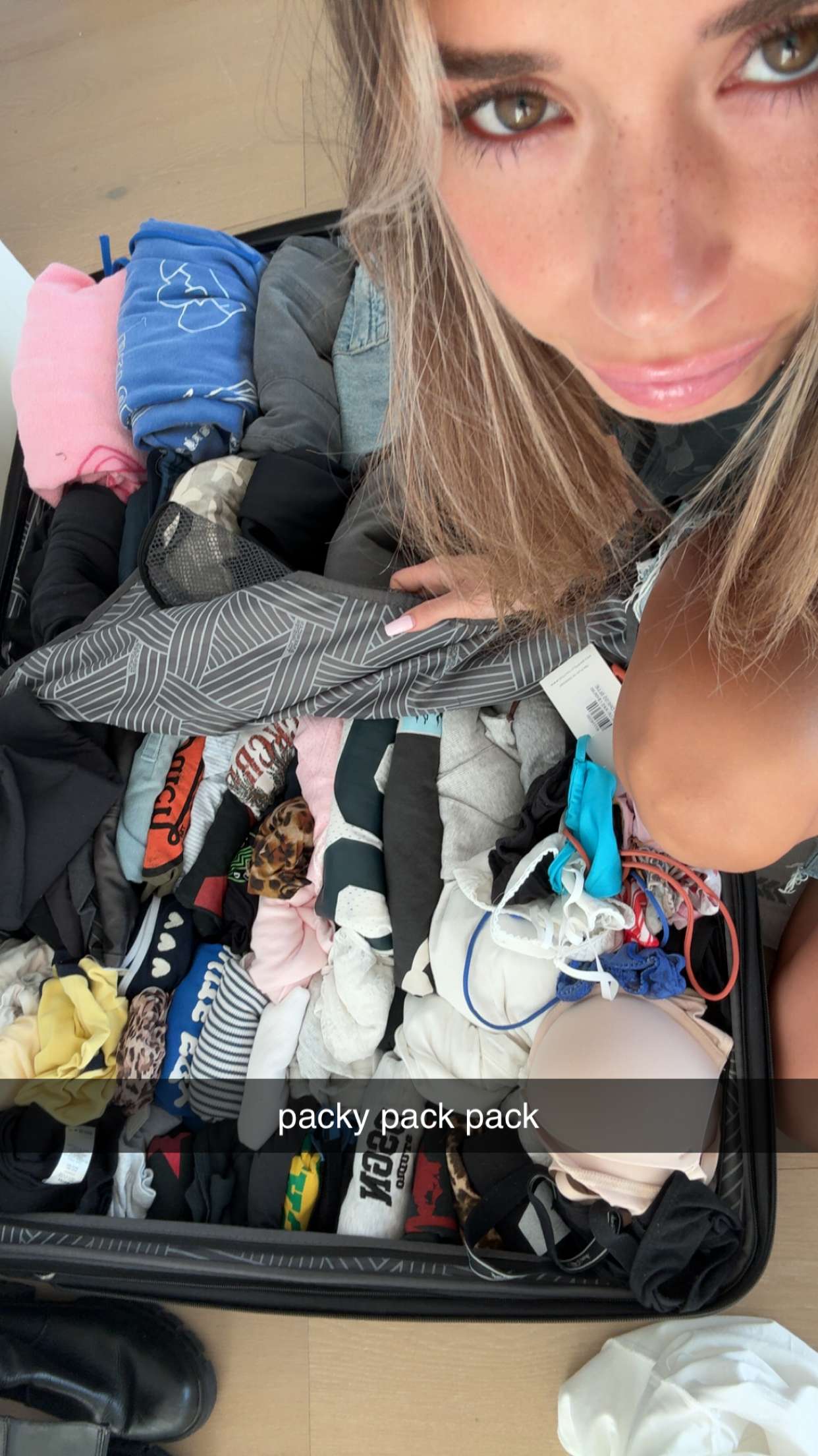 sadie.mckenna snapchat image archive image