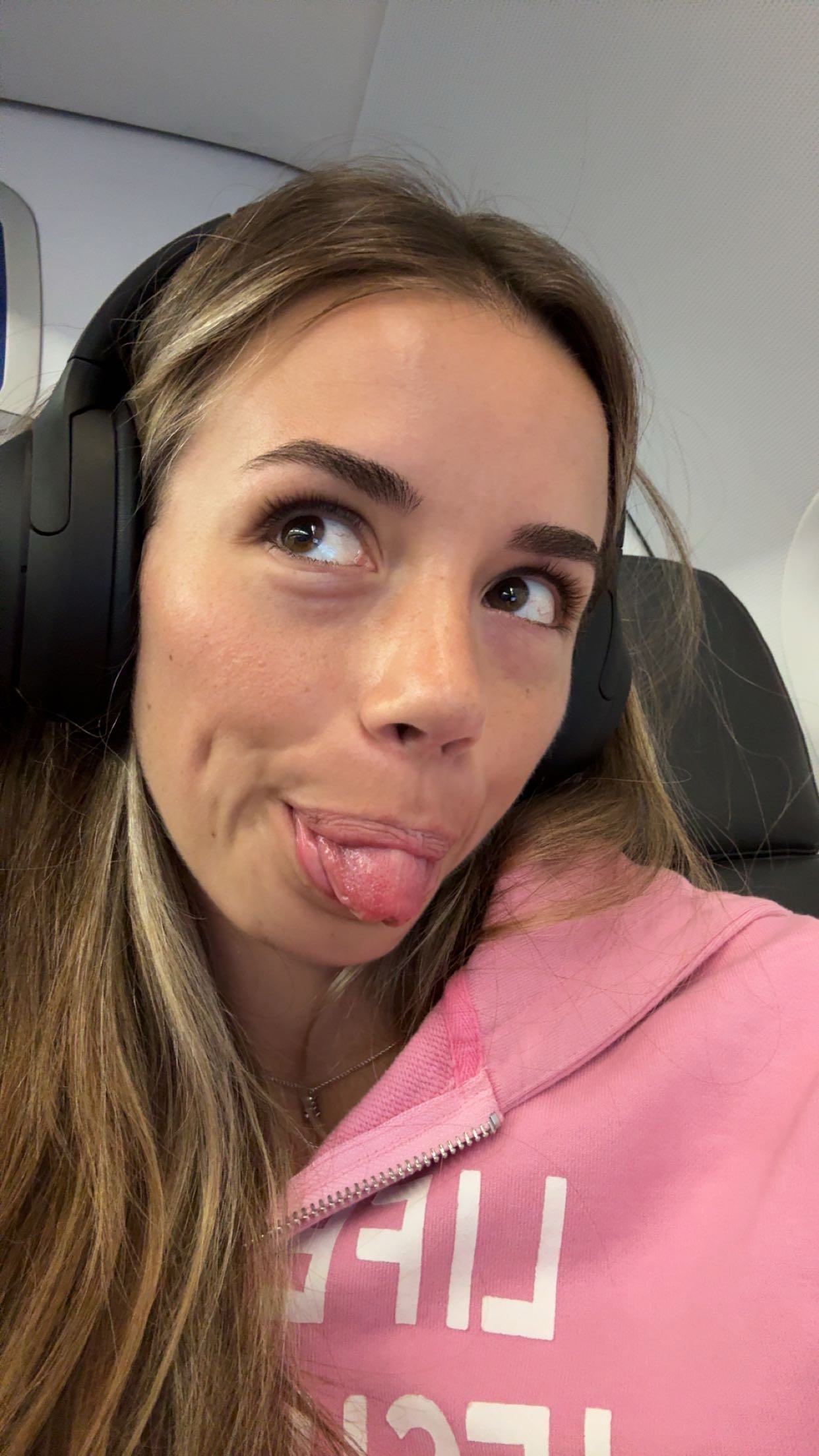 sadie.mckenna snapchat image archive image