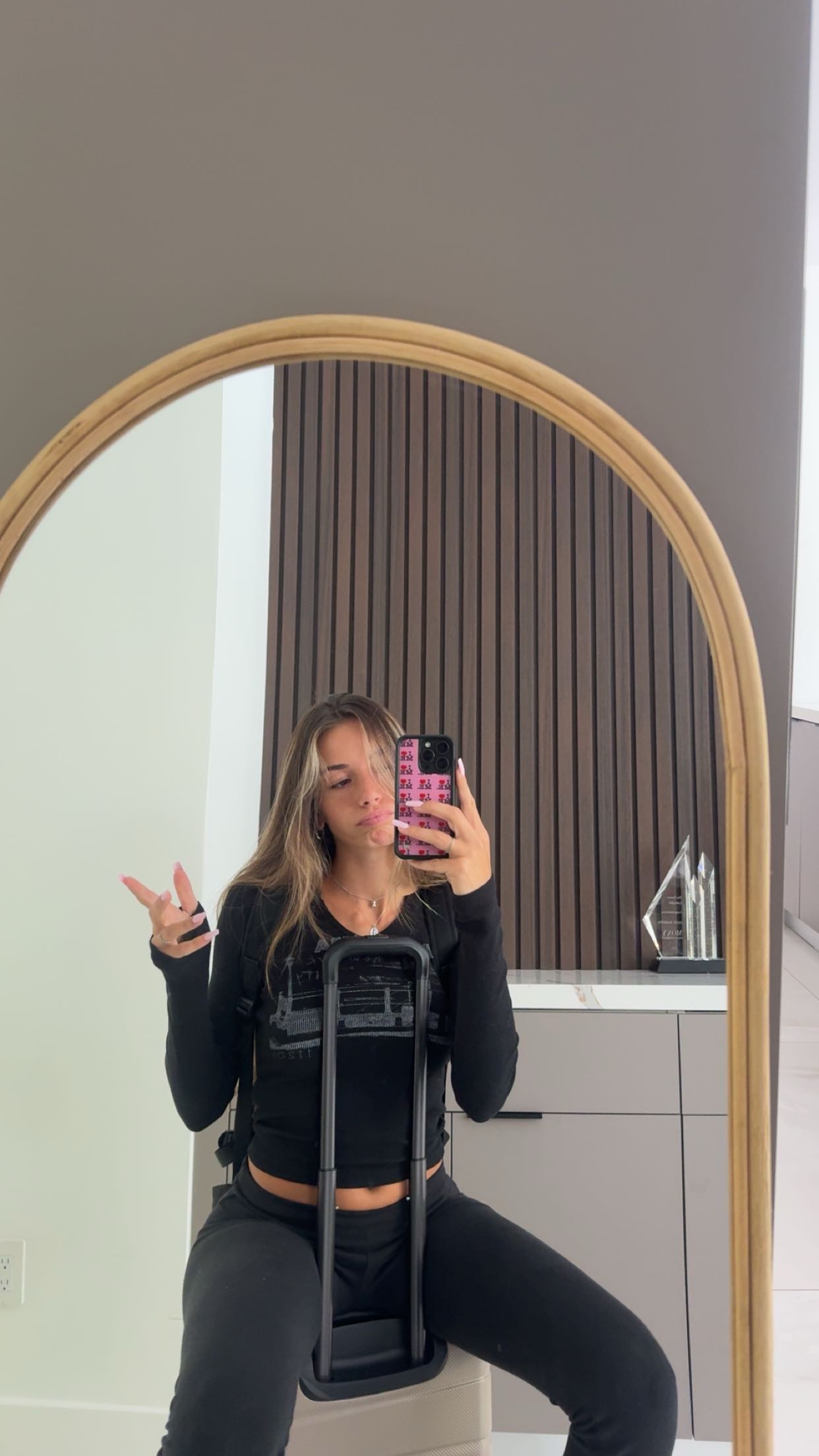 sadie.mckenna snapchat image archive image