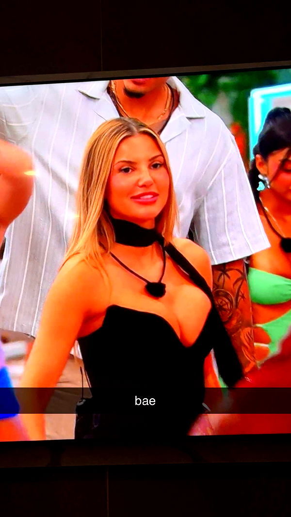 sadie.mckenna image ~ Altpins