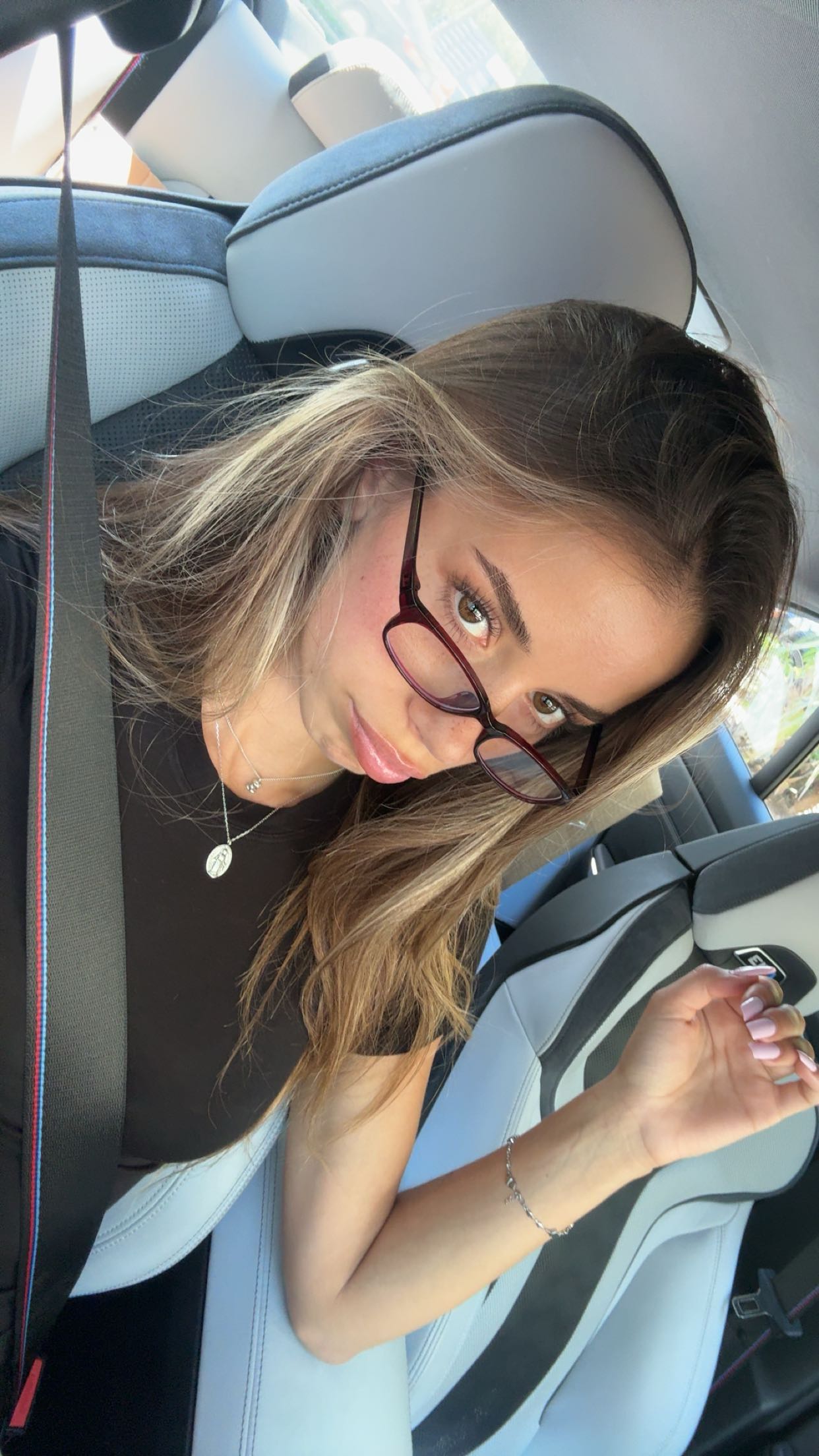 sadie.mckenna snapchat image archive image