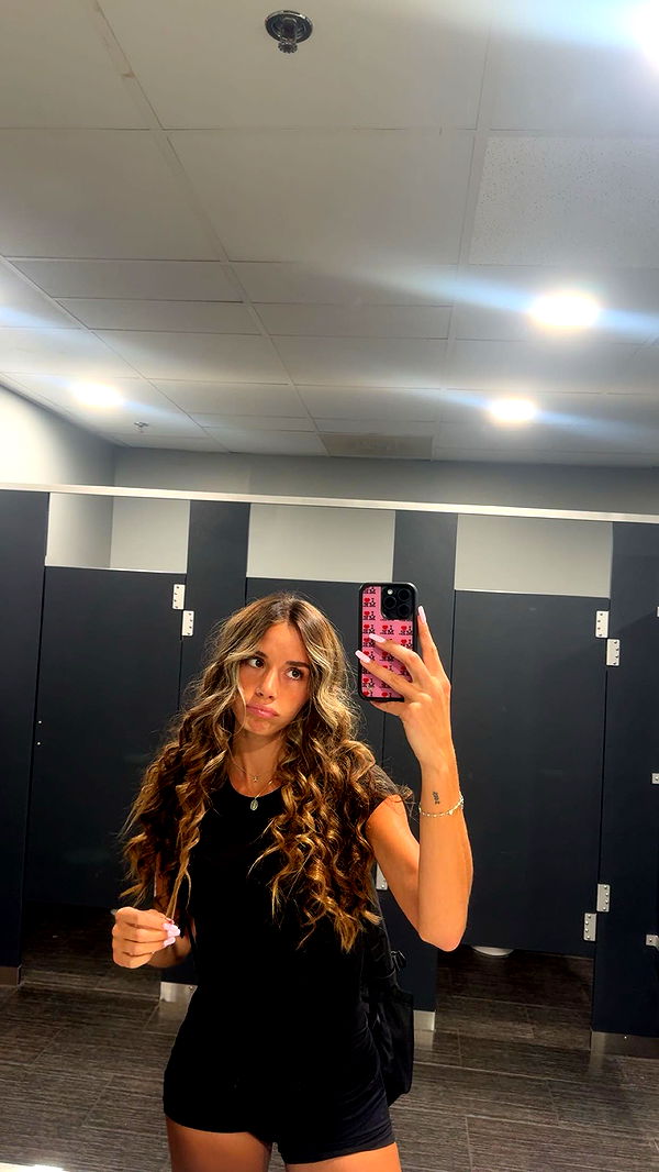 sadie.mckenna image ~ Altpins