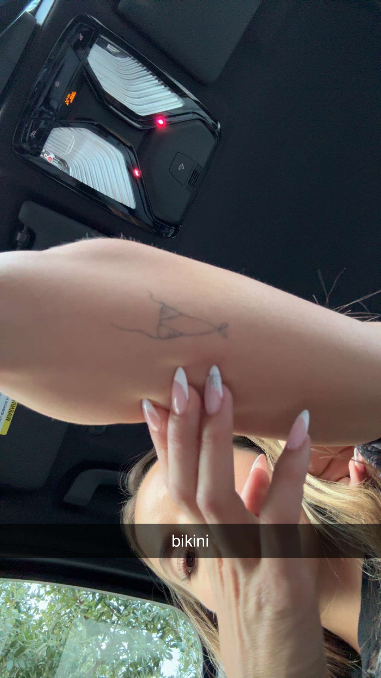 sadie.mckenna snapchat image archive image