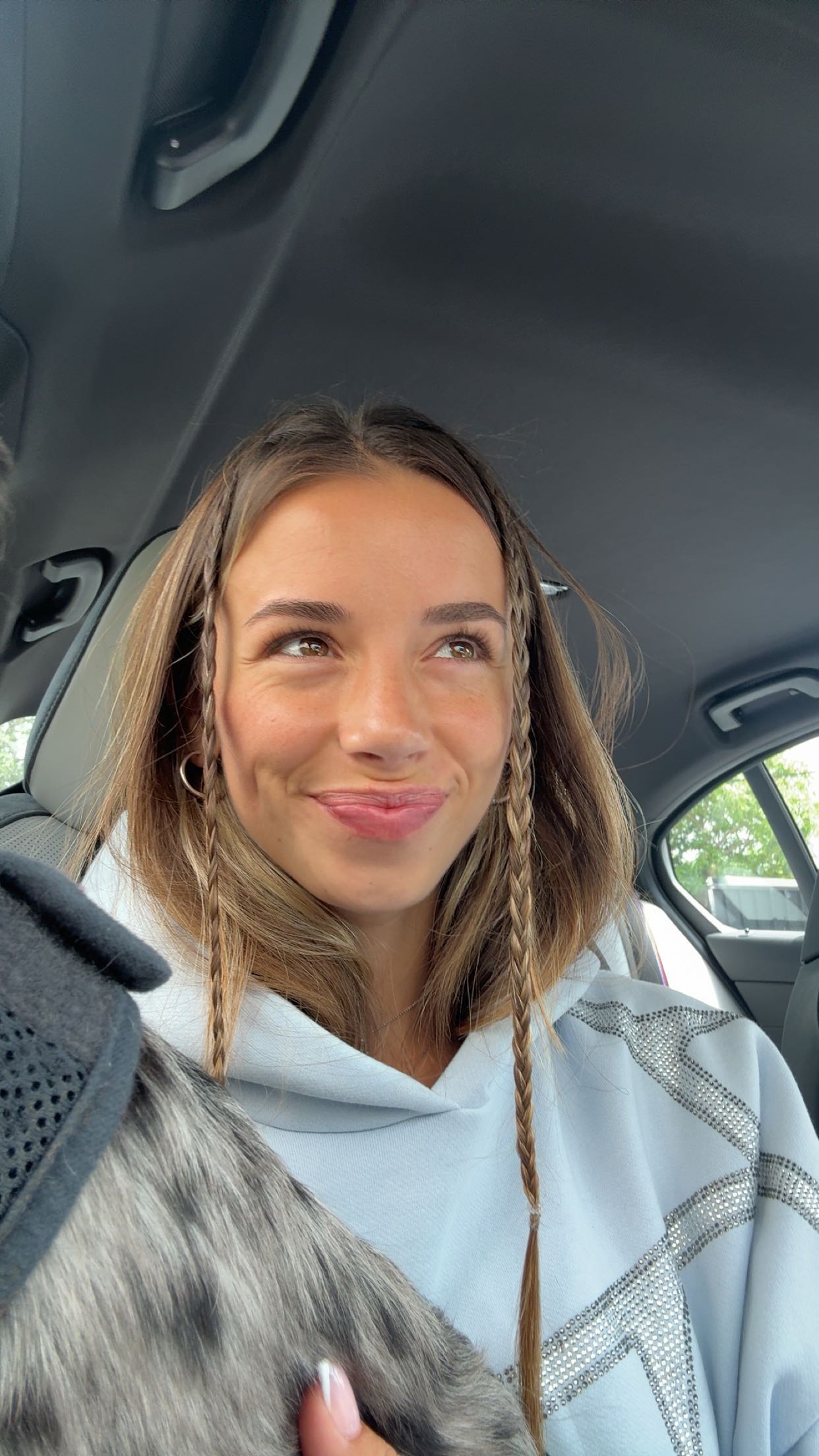 sadie.mckenna snapchat image archive image