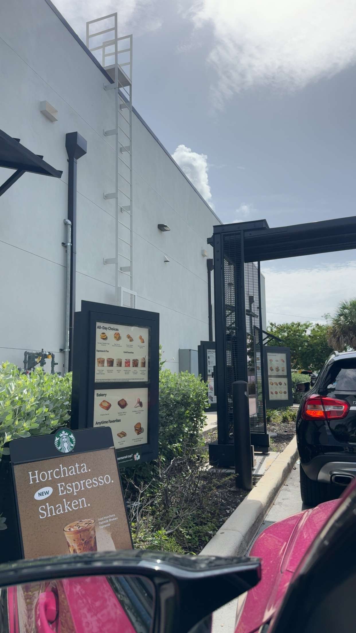 sadie.mckenna snapchat image archive image