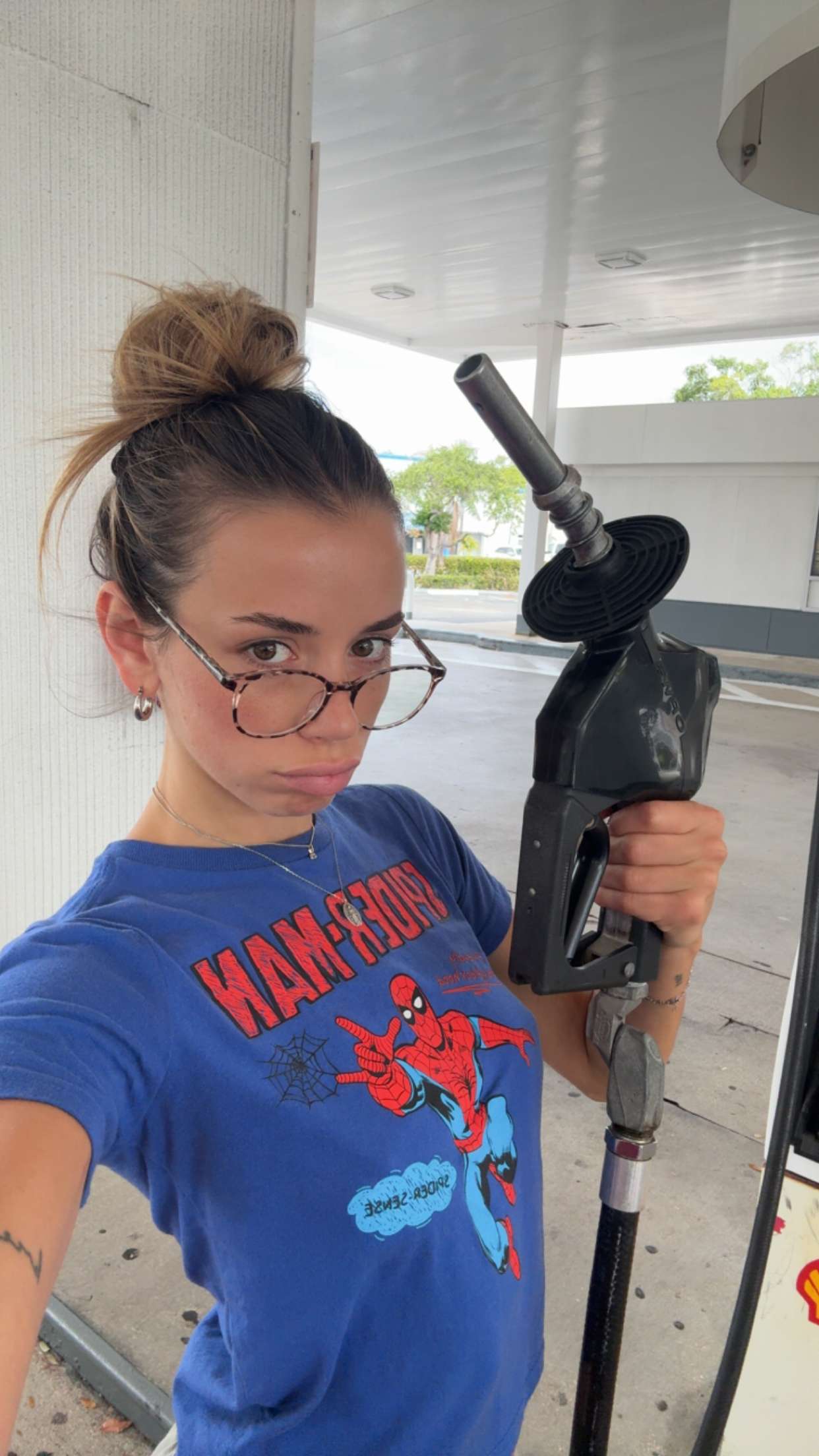 sadie.mckenna snapchat image archive image