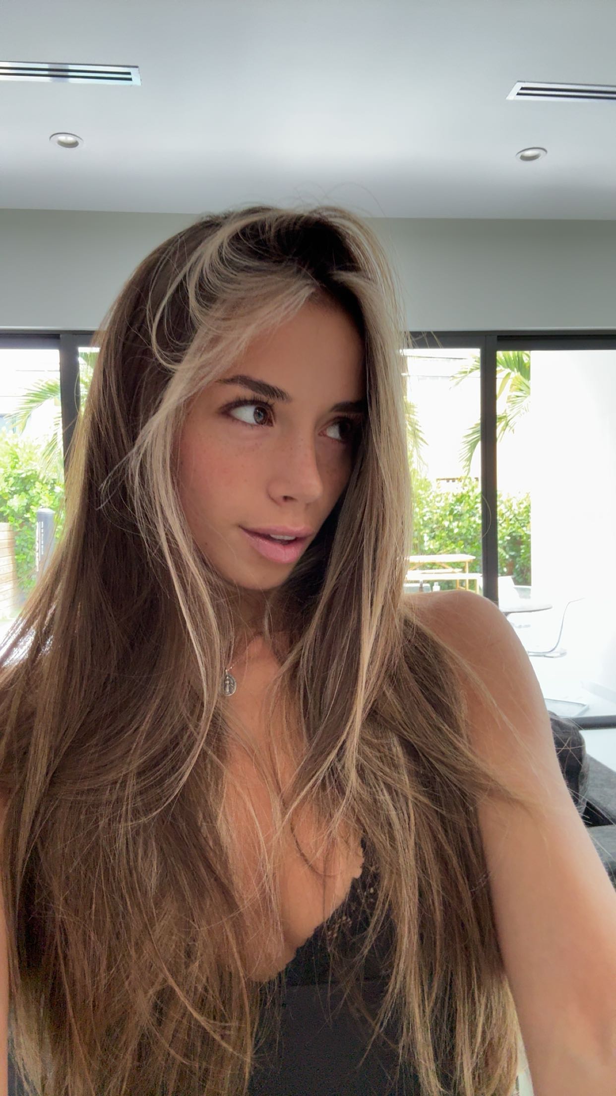 sadie.mckenna snapchat image archive image