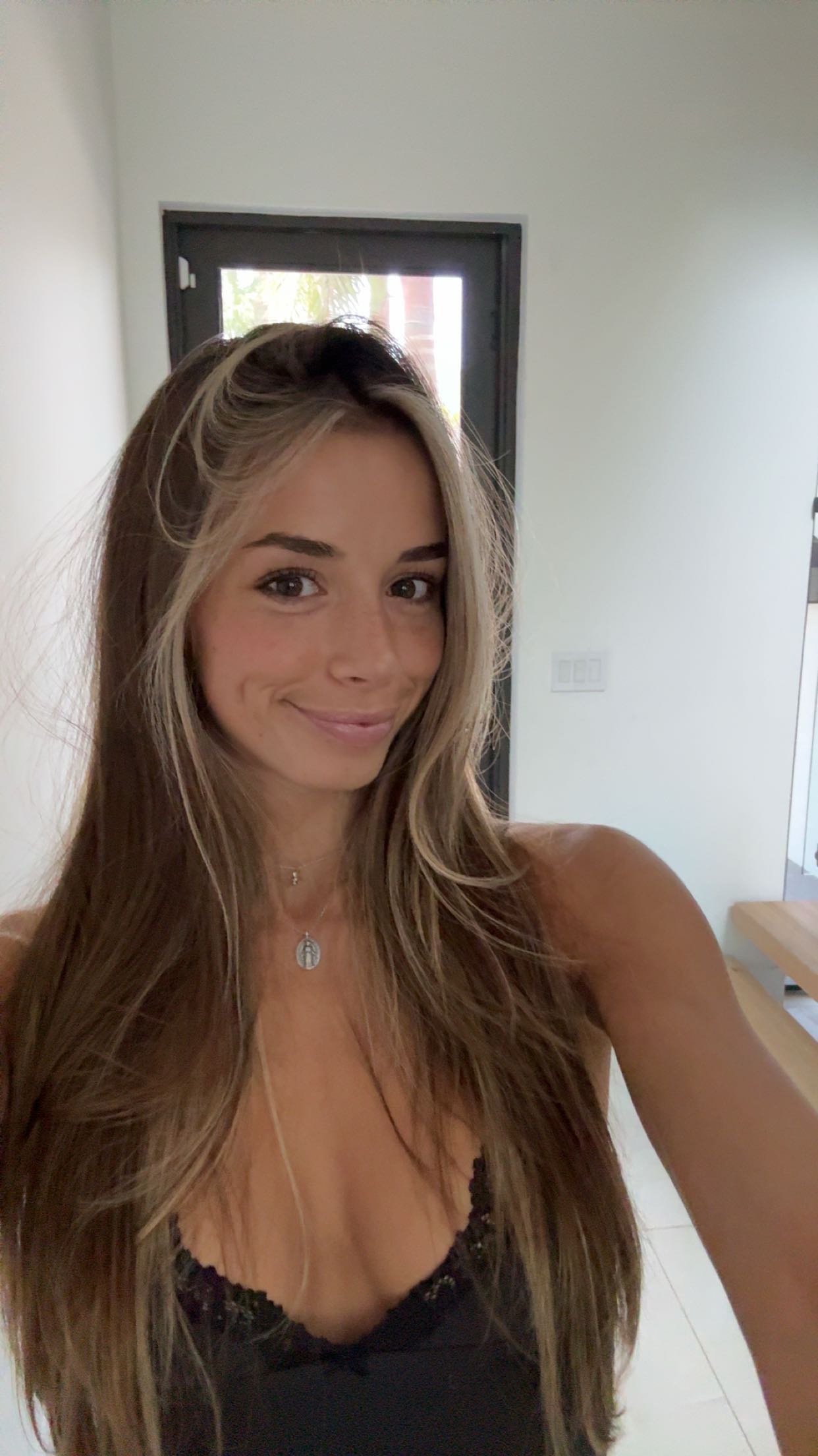 sadie.mckenna snapchat image archive image