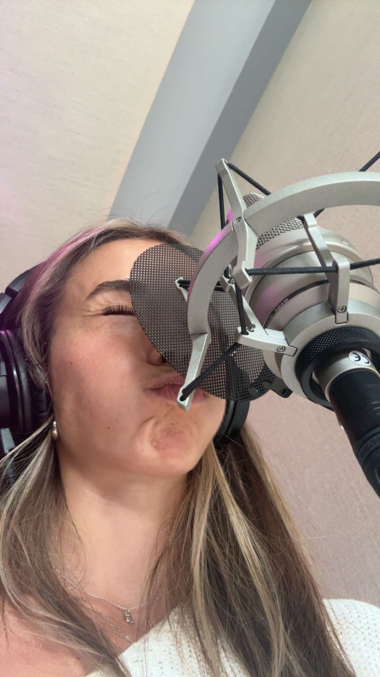 sadie.mckenna snapchat image archive image