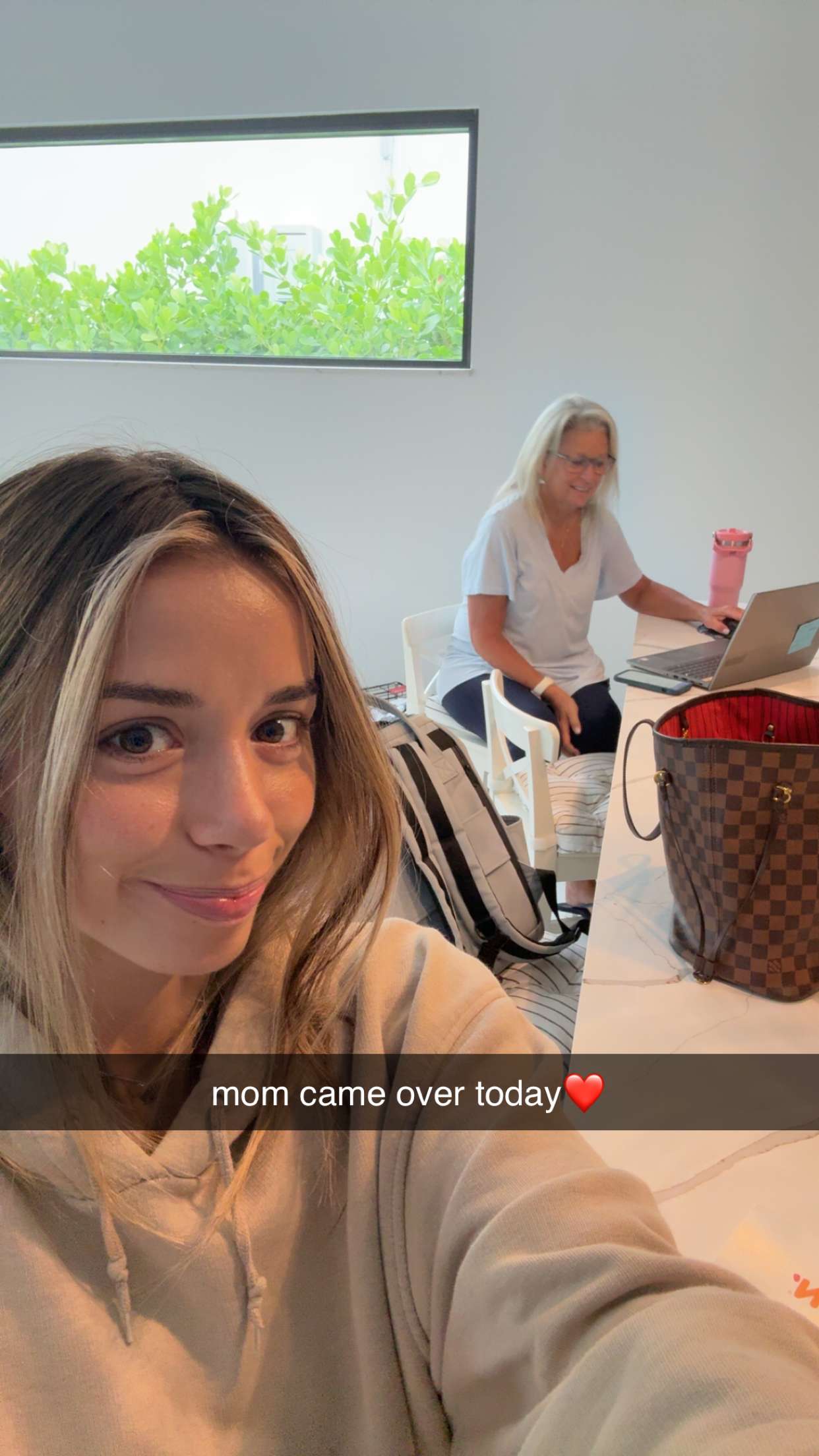 sadie.mckenna snapchat image archive image